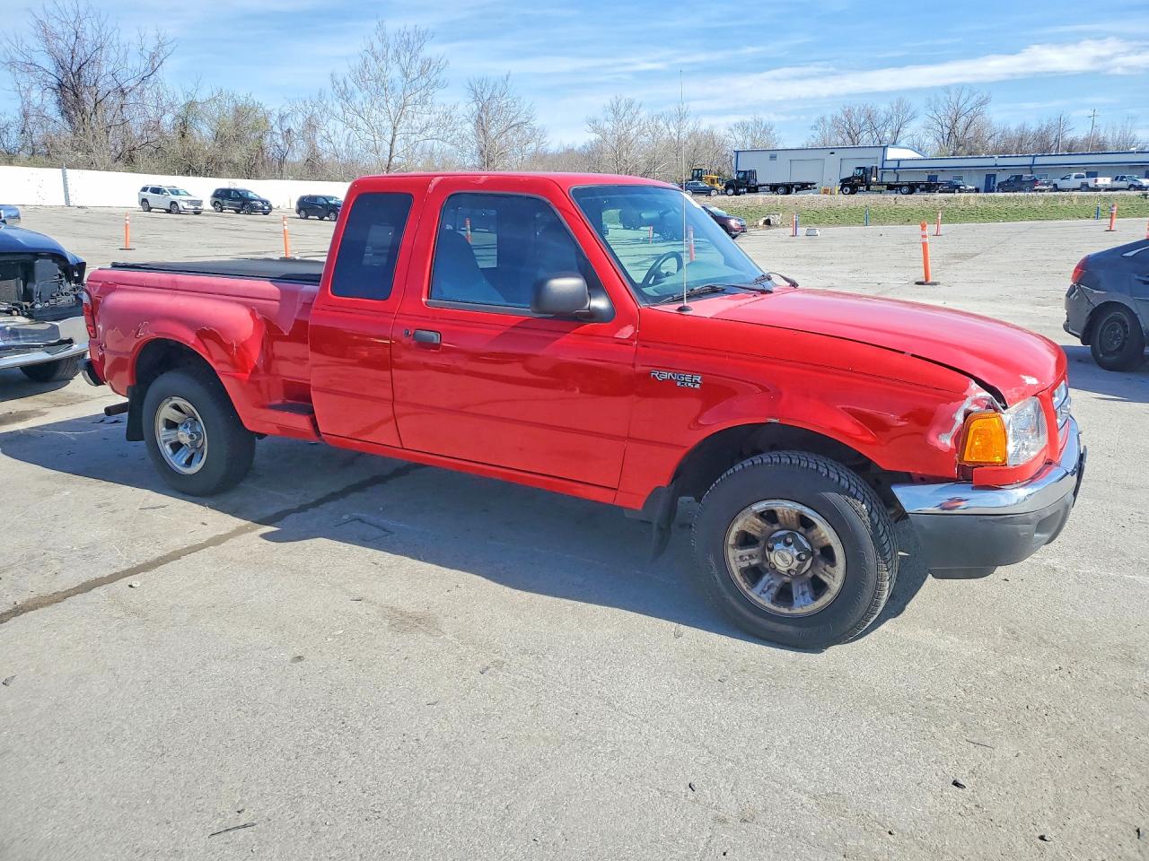 2002 Ford Ranger Super Cab Red vin: 1FTYR44U62PB13619