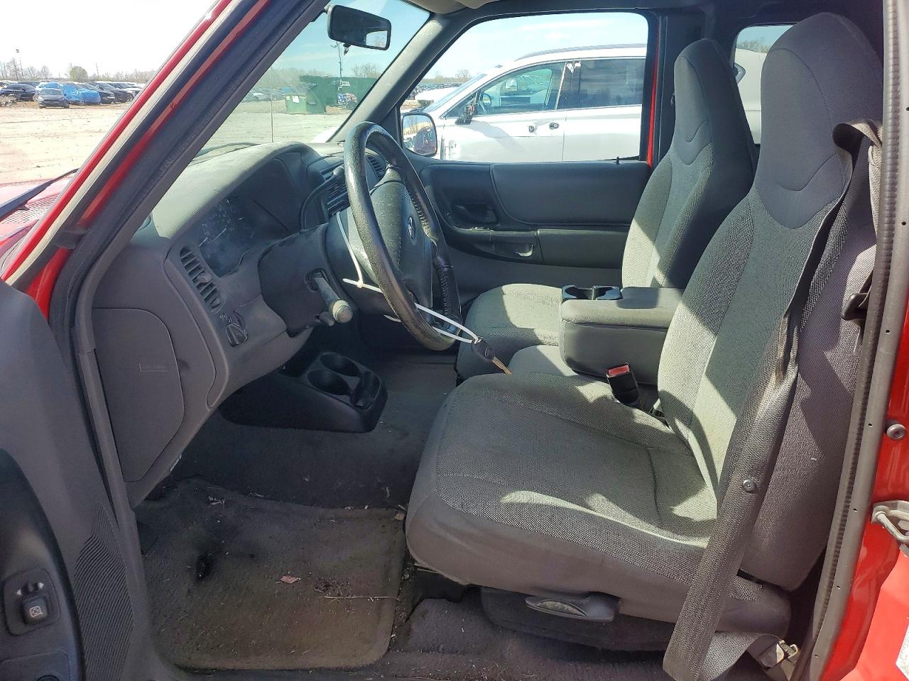 2002 Ford Ranger Super Cab Red vin: 1FTYR44U62PB13619