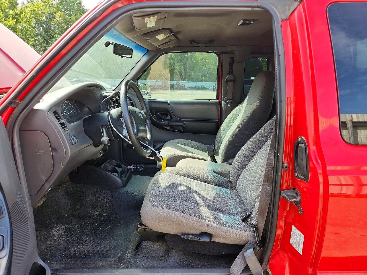 2002 Ford Ranger Super Cab Red vin: 1FTYR44U72TA20759