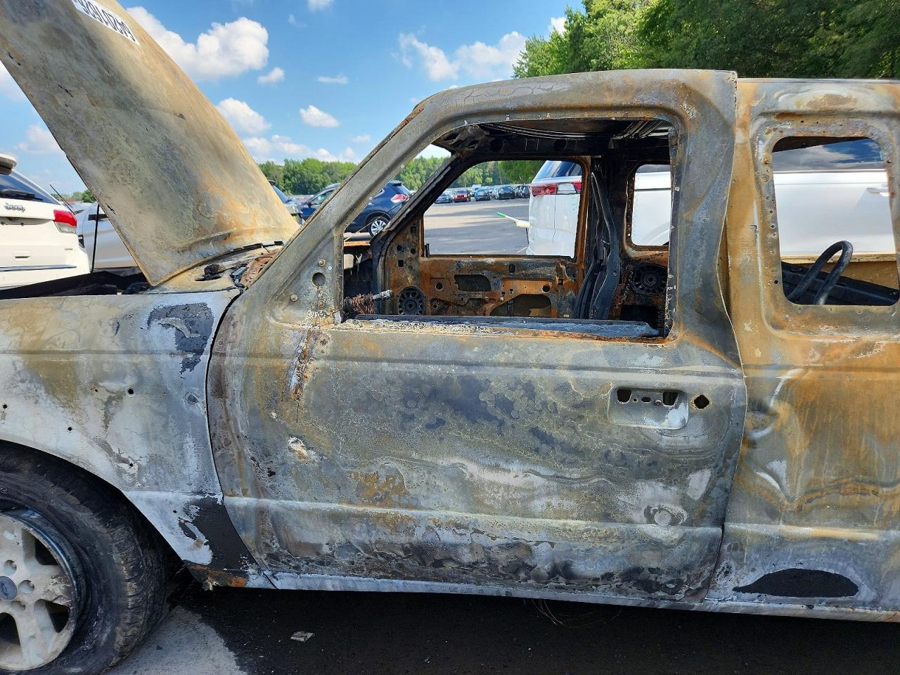 2005 Ford Ranger Super Cab Burn vin: 1FTYR44U75PA33136