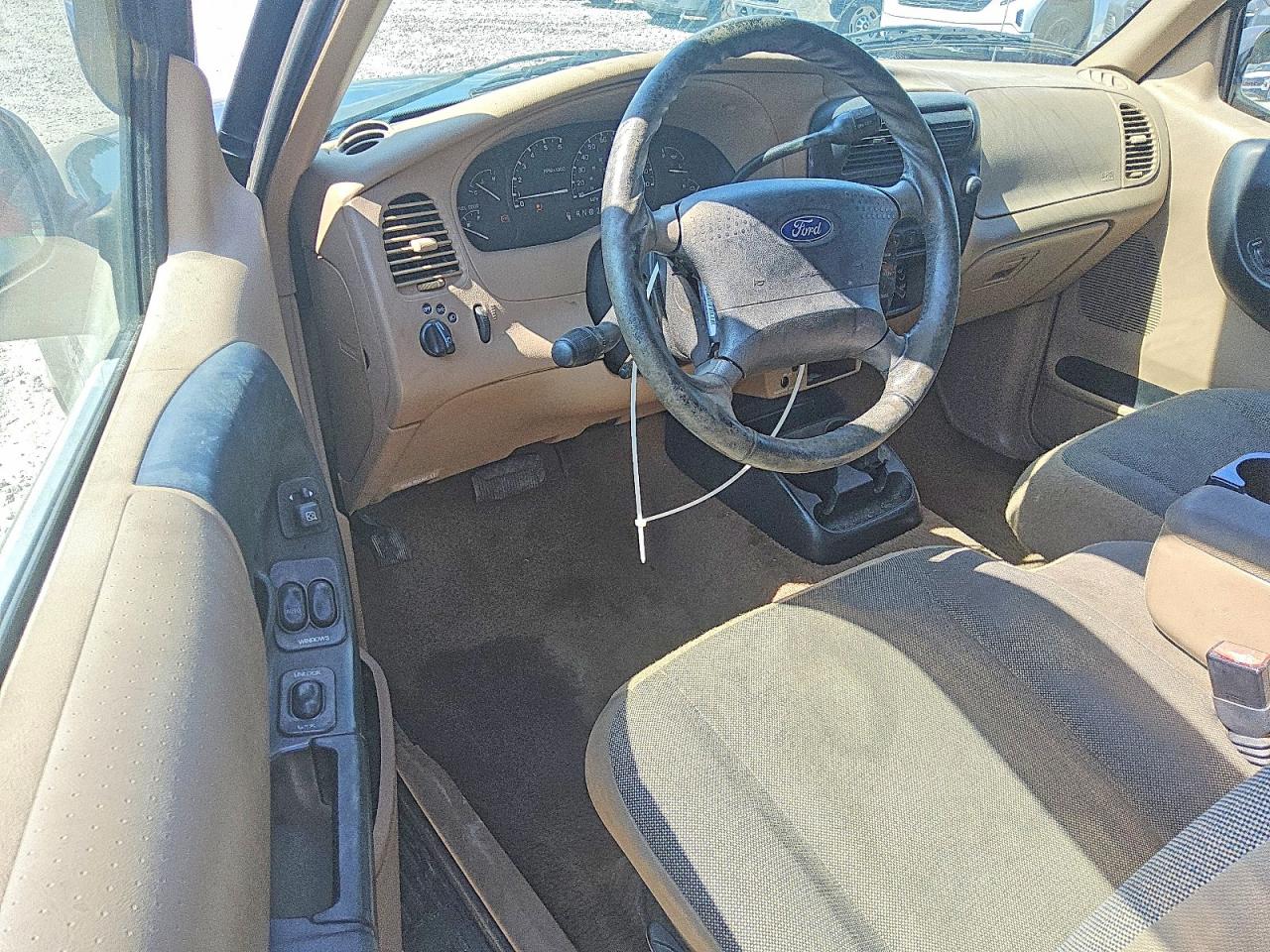 2002 Ford Ranger Super Cab Green vin: 1FTYR44U82PA53309