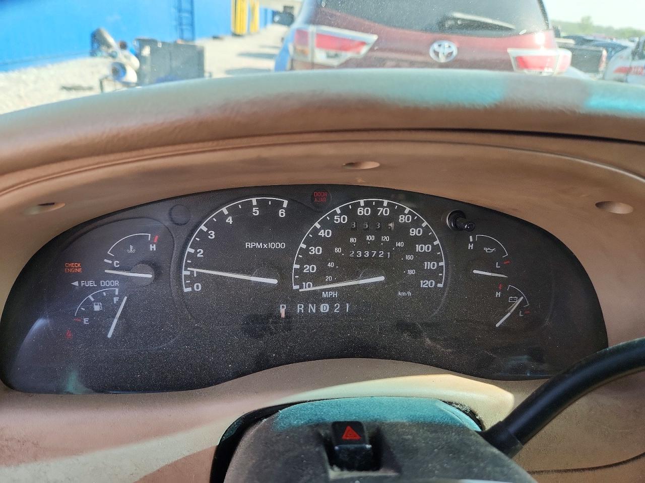 2002 Ford Ranger Super Cab White vin: 1FTYR44U92TA42746