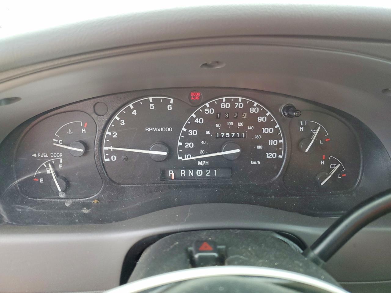 2003 Ford Ranger Super Cab Red vin: 1FTYR44UX3PB67698