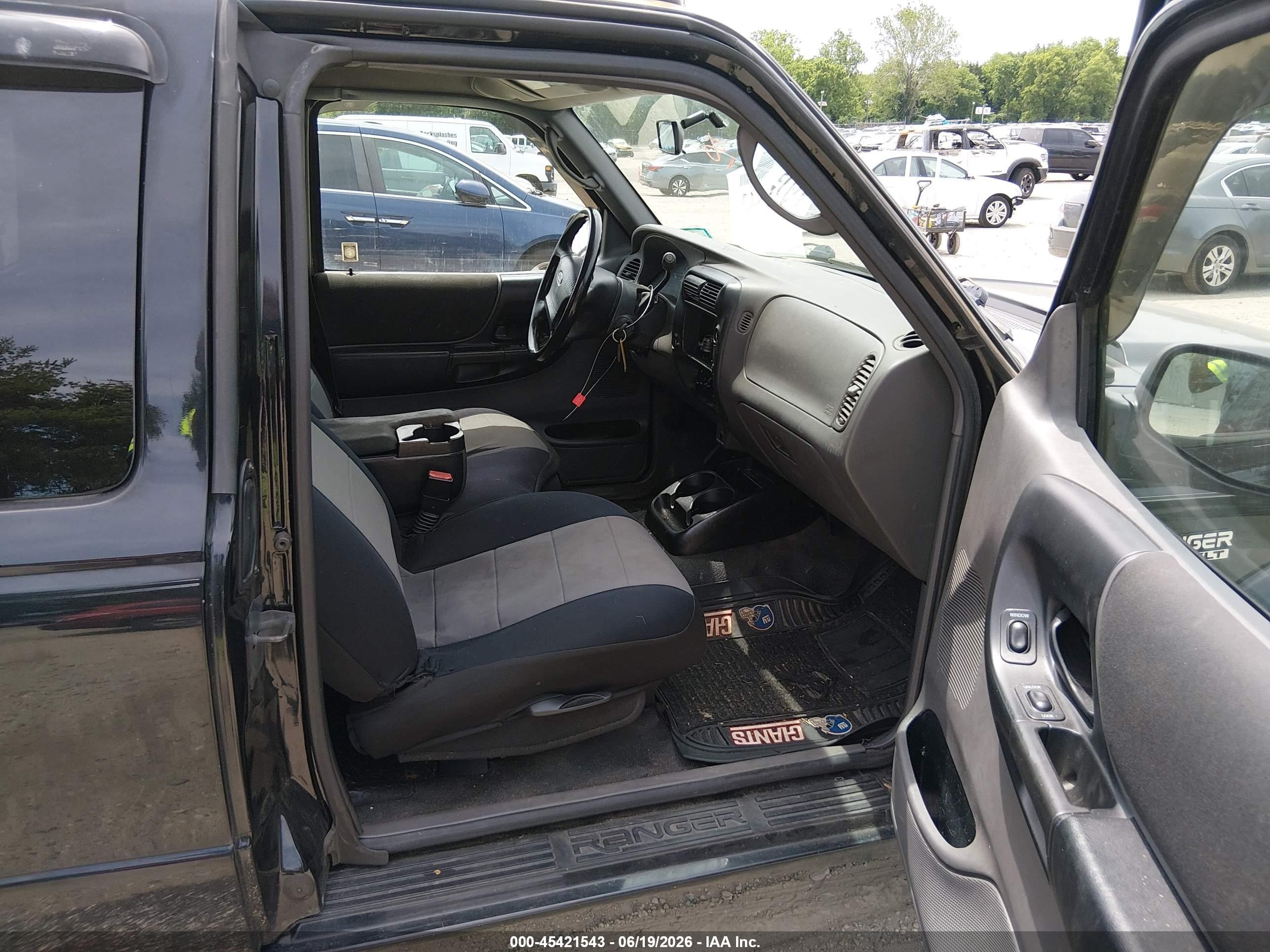 2003 Ford Ranger Edge/tremor/xlt Black vin: 1FTYR44UX3TA45317