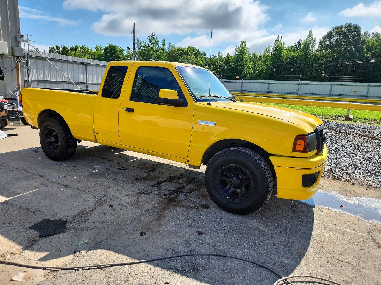 2007 Ford Ranger Super Cab Желтый vin: 1FTYR44UX7PA38933