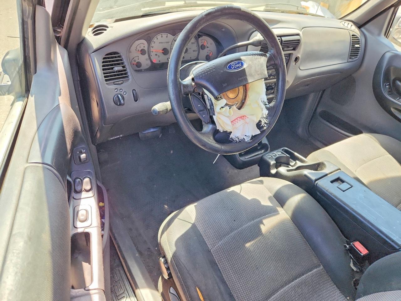 2003 Ford Ranger Super Cab Black vin: 1FTYR44V03PA23151