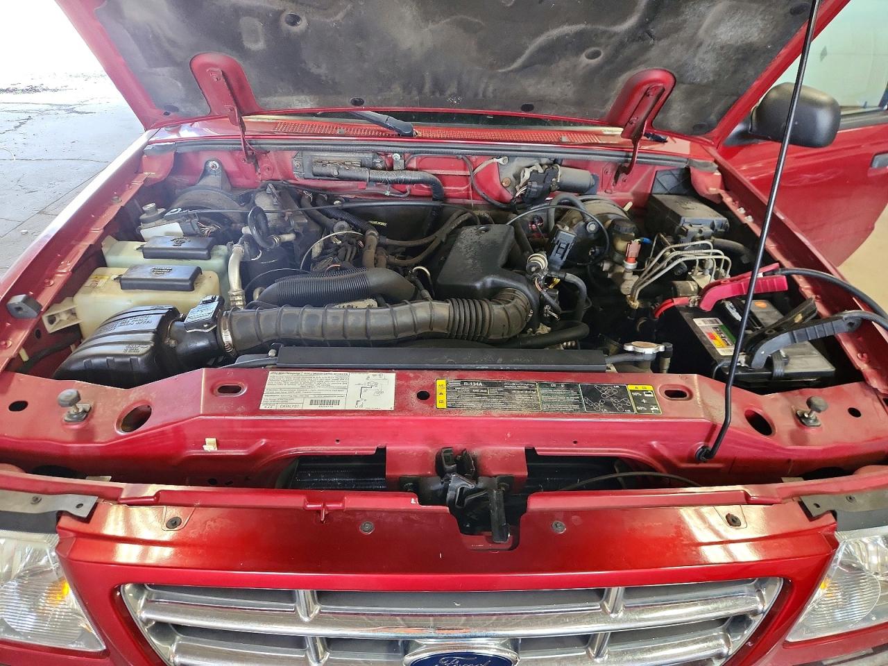 2003 Ford Ranger Super Cab Burgundy vin: 1FTYR44V13PA35874