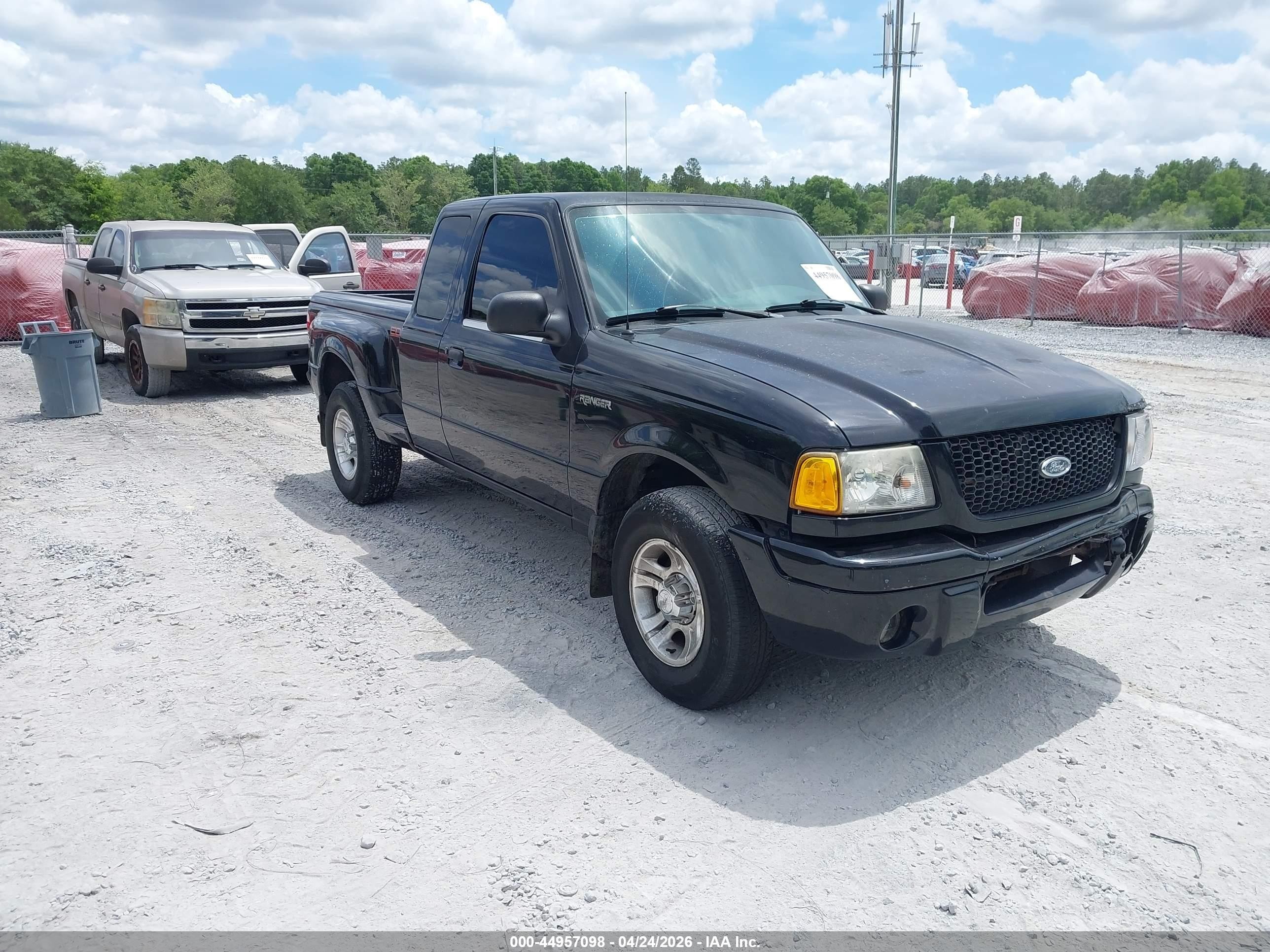 1FTYR44V22PB61465
