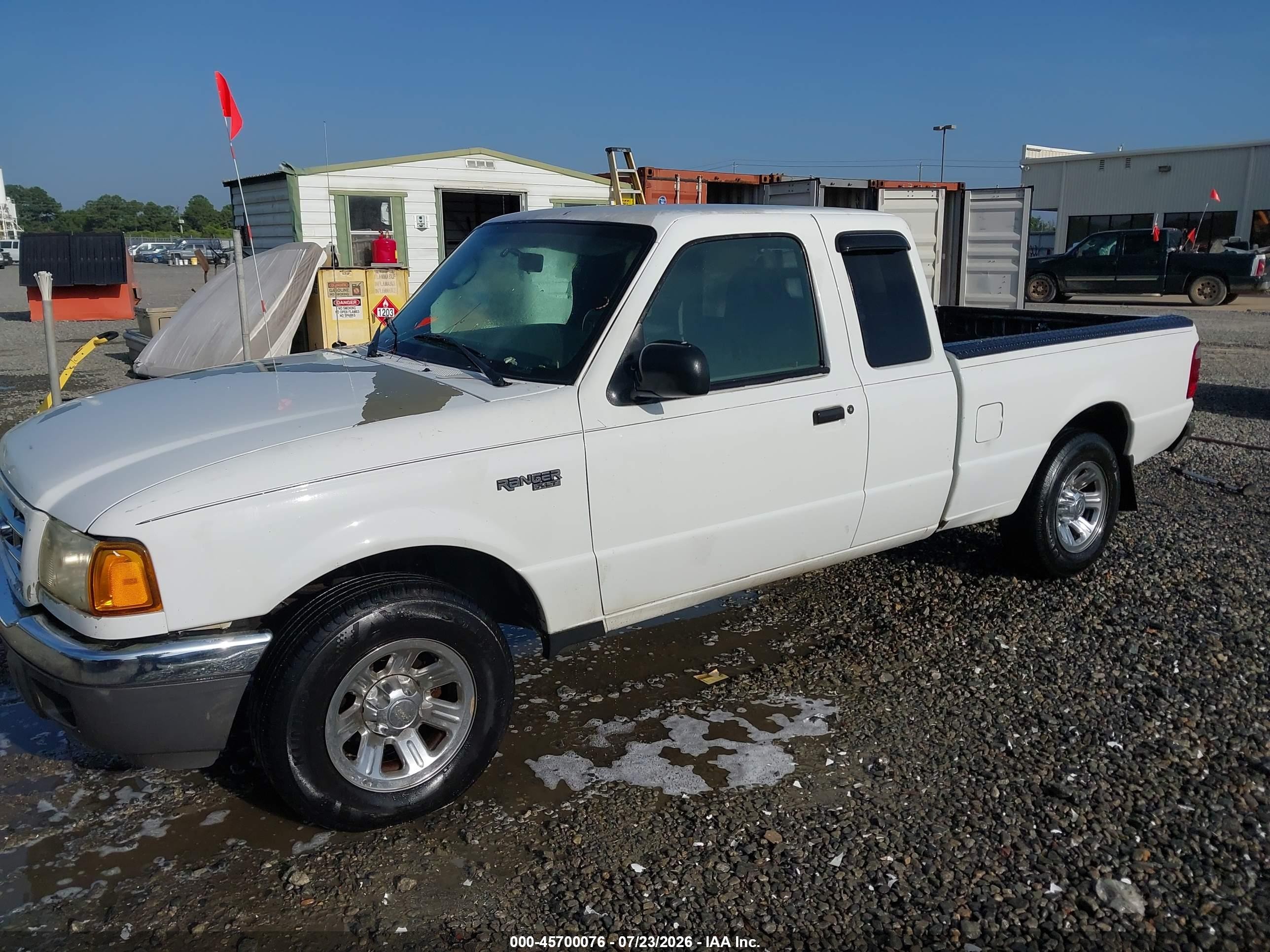 2003 Ford Ranger Edge/tremor/xlt White vin: 1FTYR44V23PB01400