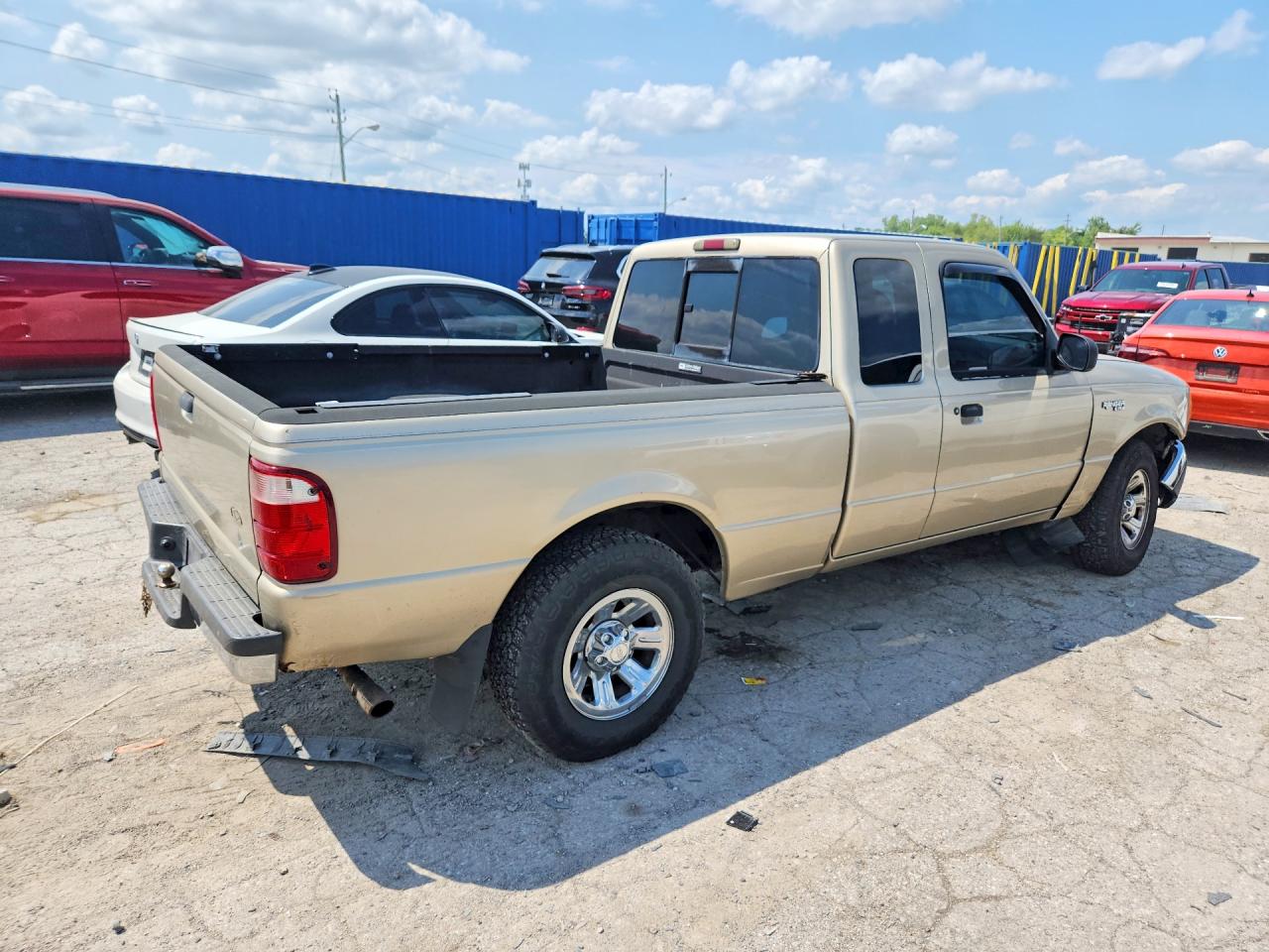 2002 Ford Ranger Super Cab Gold vin: 1FTYR44V42TA71757