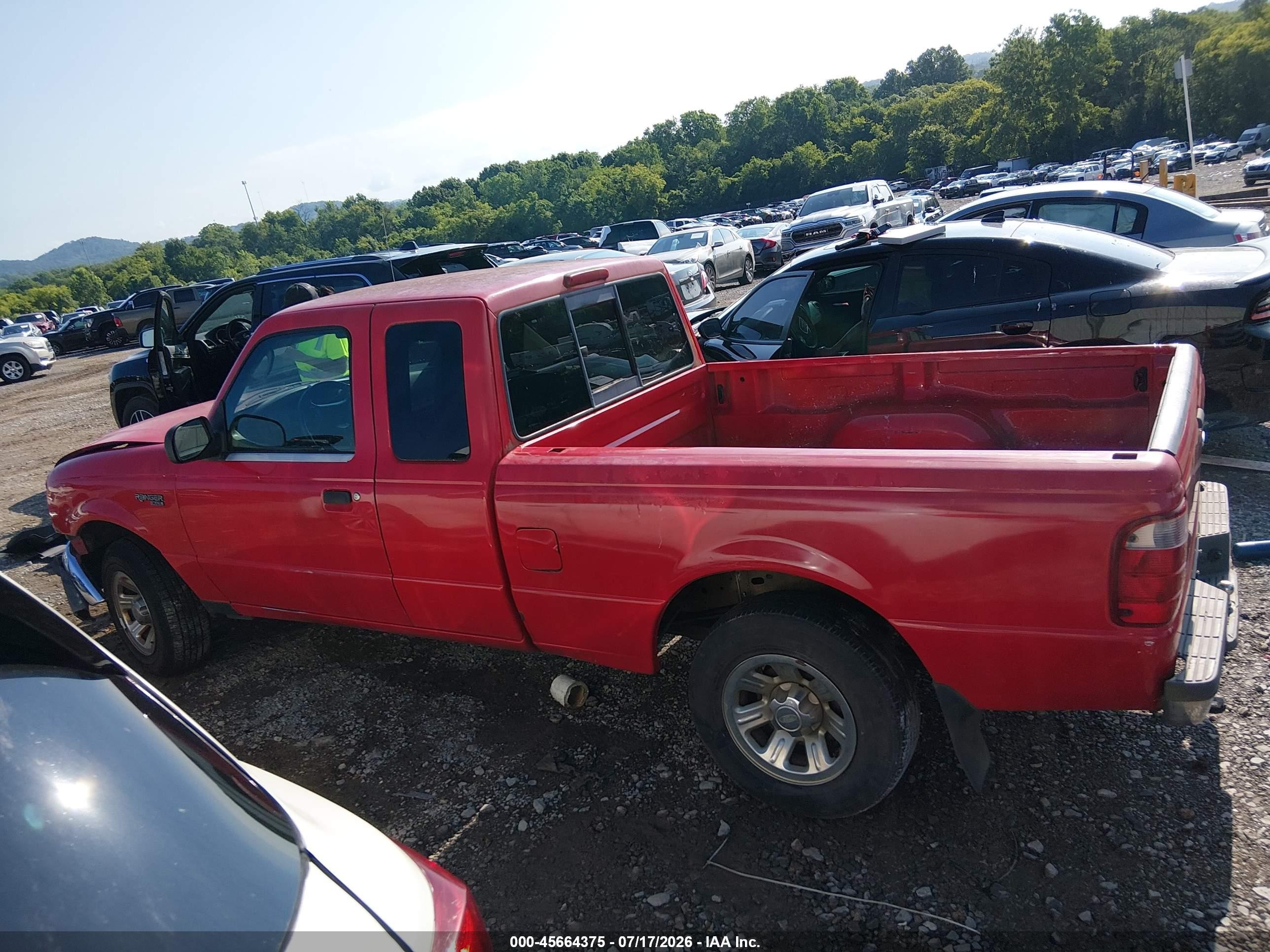 2003 Ford Ranger Red vin: 1FTYR44V53PA84589