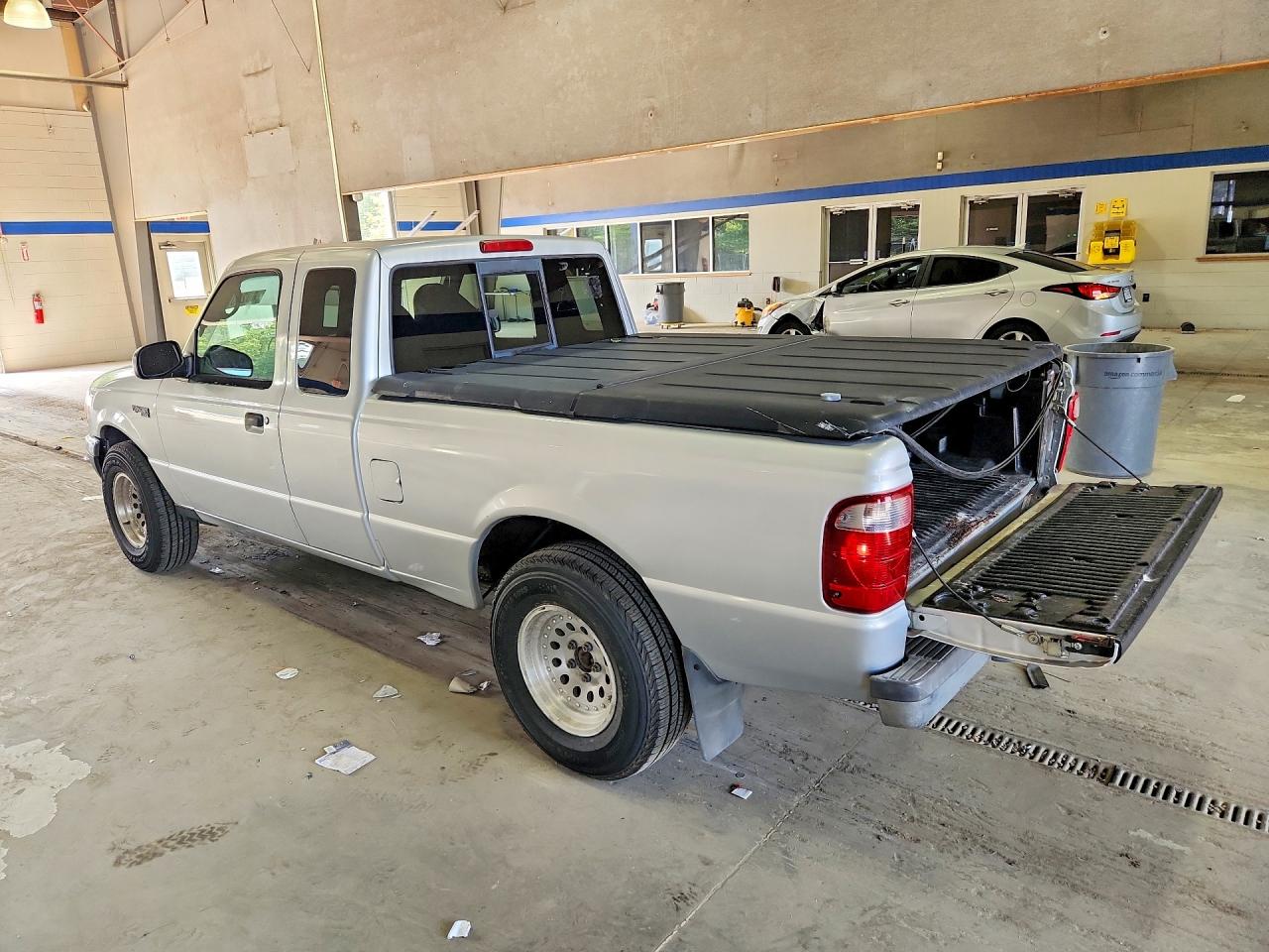 2003 Ford Ranger Super Cab Silver vin: 1FTYR44V53PB09331