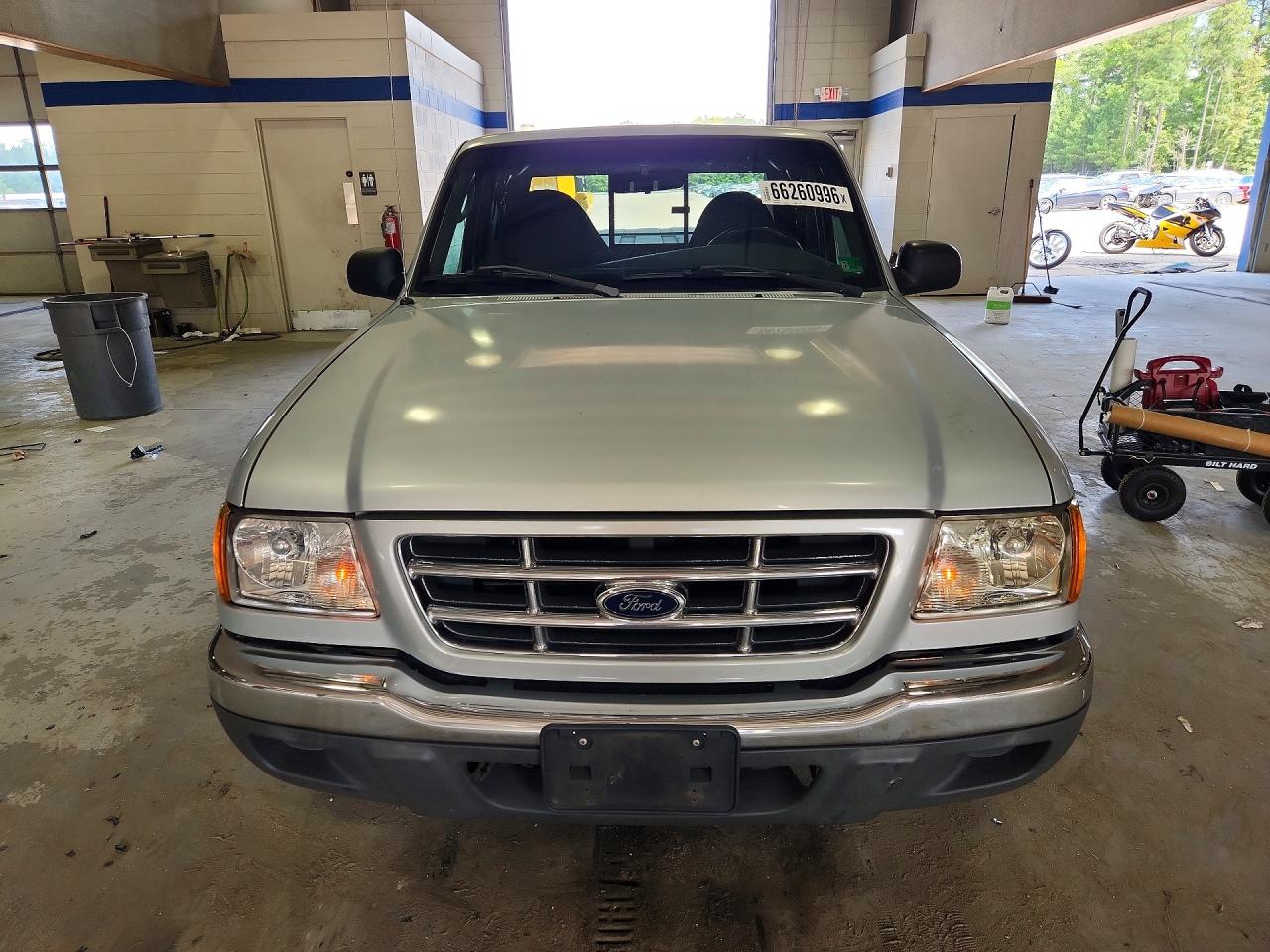 2003 Ford Ranger Super Cab Silver vin: 1FTYR44V53PB09331