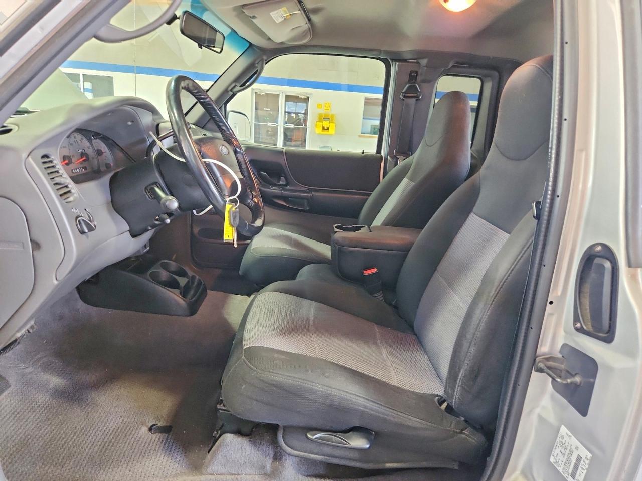 2003 Ford Ranger Super Cab Silver vin: 1FTYR44V53PB09331