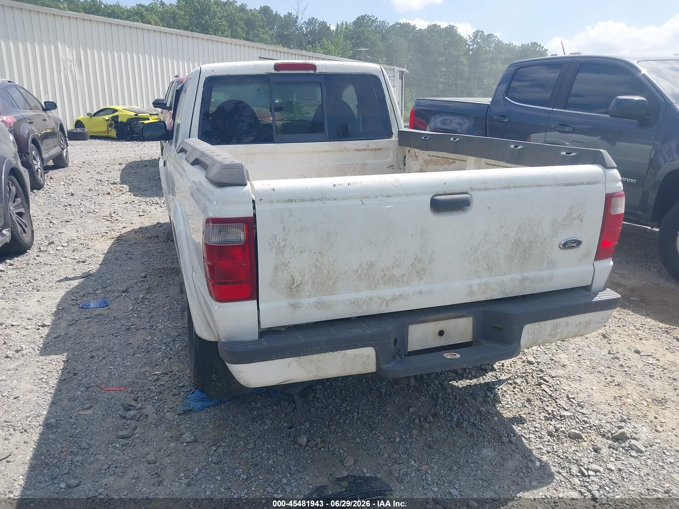 2002 Ford Ranger Edge/tremor/xlt Белый vin: 1FTYR44V82PB57808