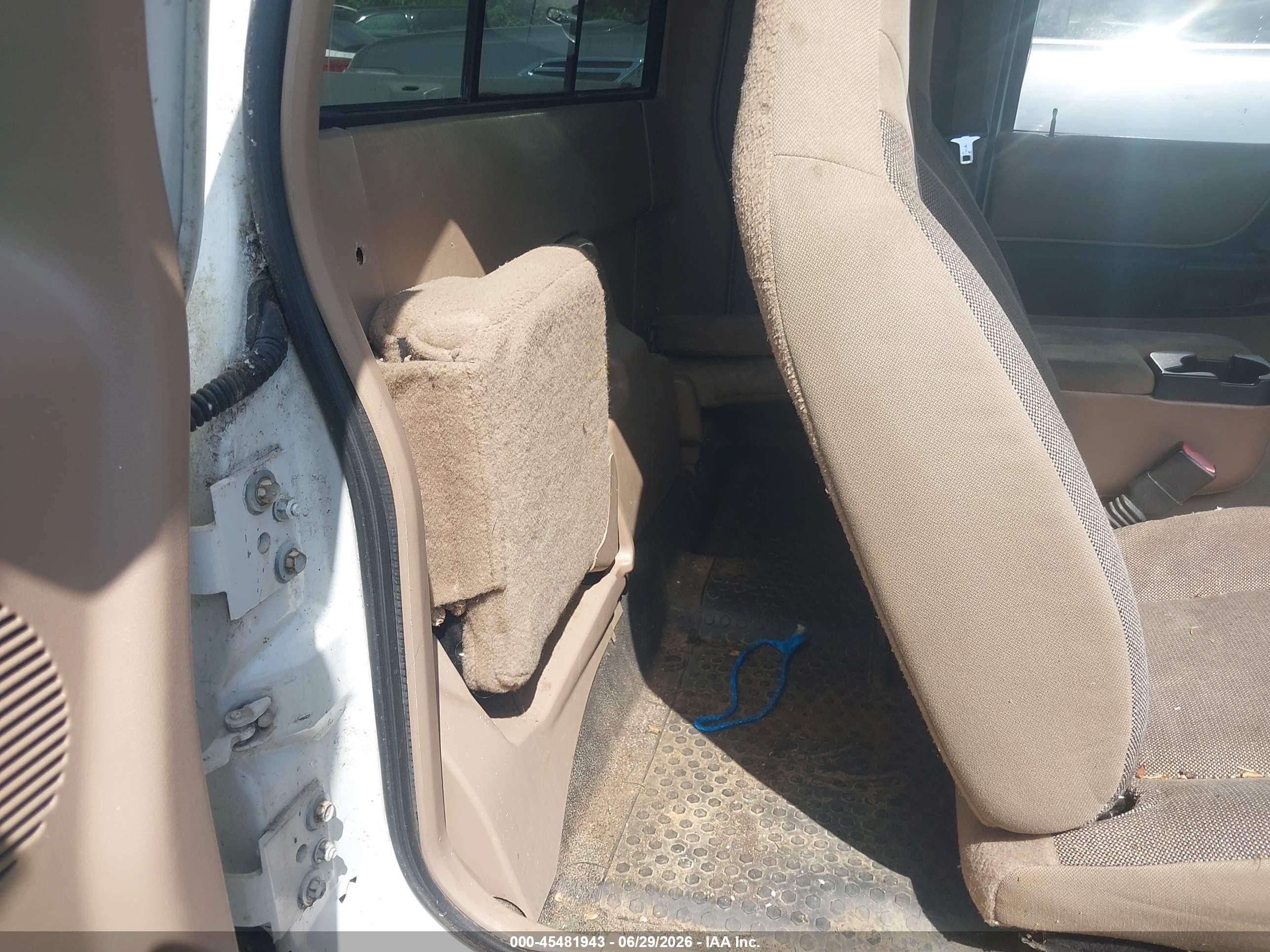 2002 Ford Ranger Edge/tremor/xlt Белый vin: 1FTYR44V82PB57808
