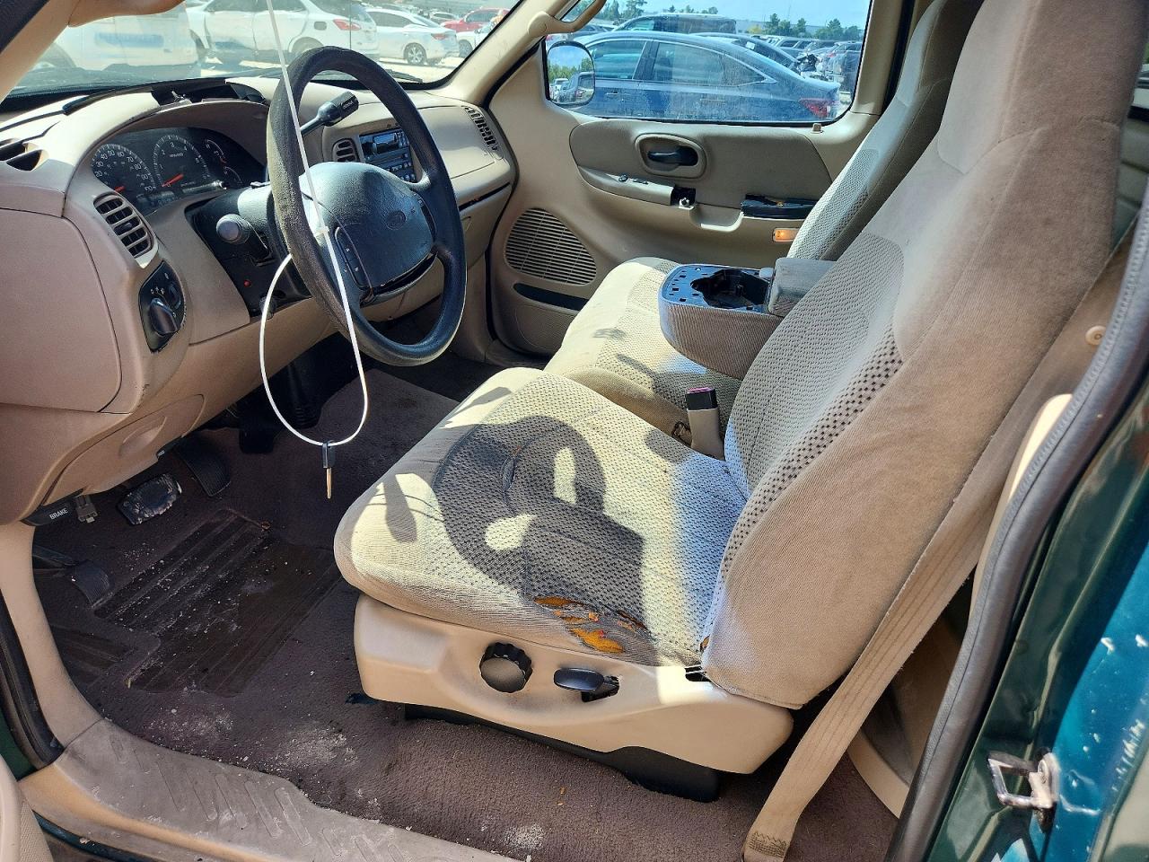 2000 Ford F150 Green vin: 1FTZF0727YKA27726