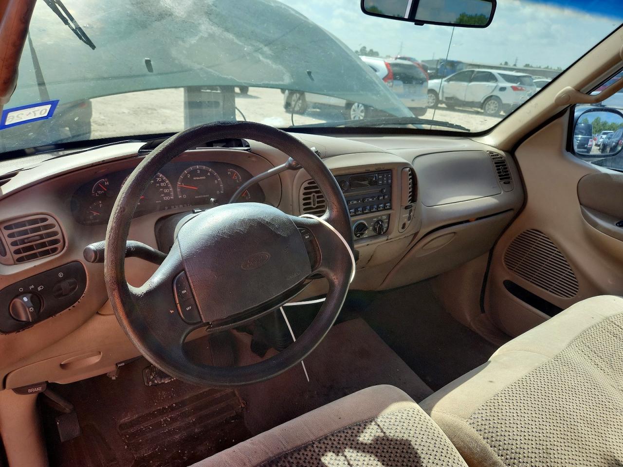 2000 Ford F150 Green vin: 1FTZF0727YKA27726