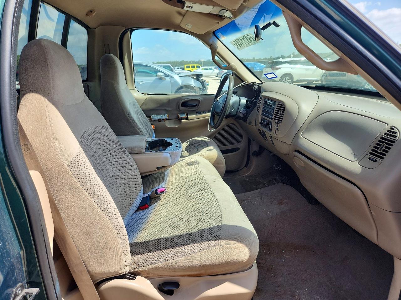 2000 Ford F150 Green vin: 1FTZF0727YKA27726