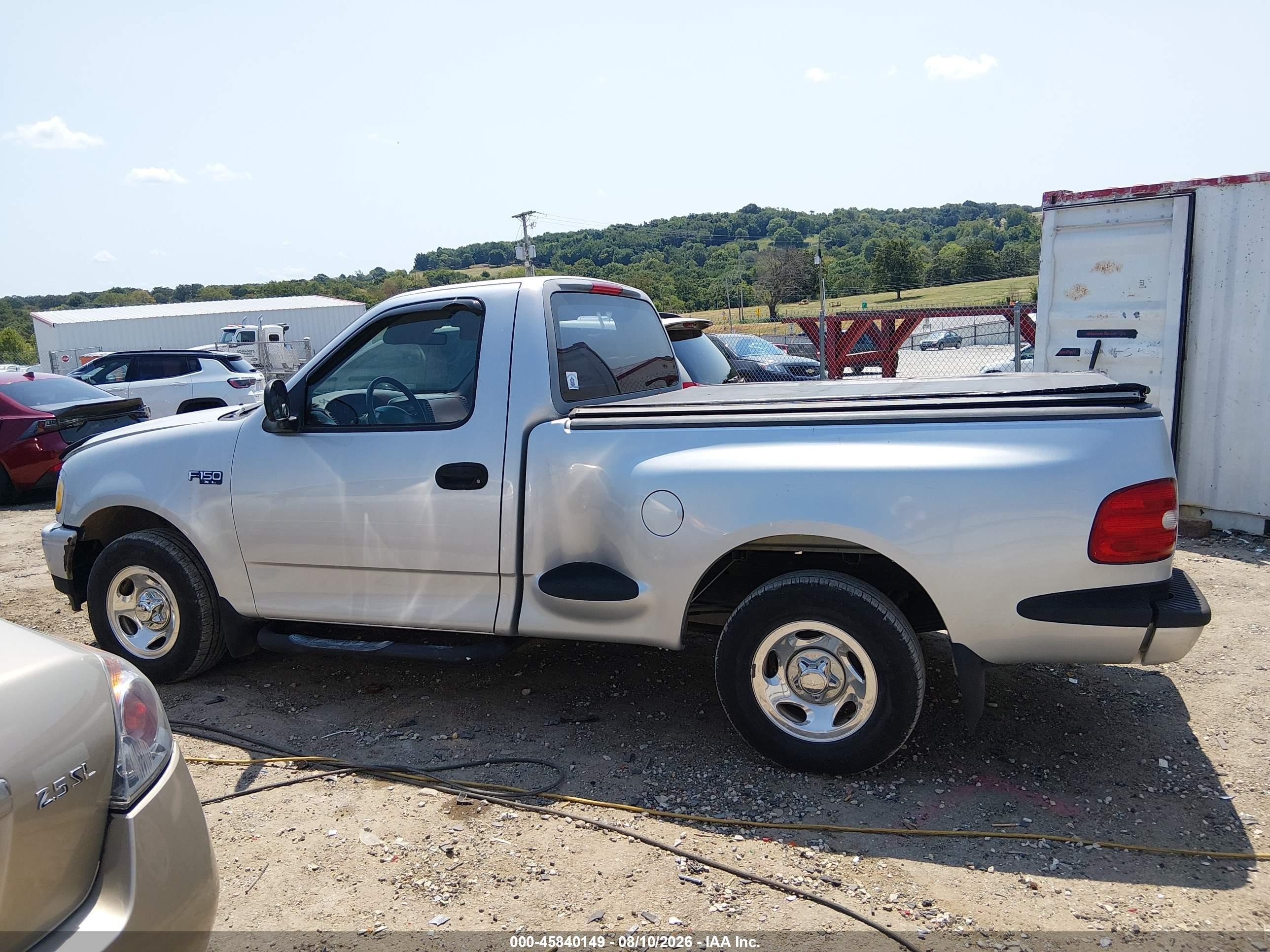1998 Ford F-150 Xl/xlt Silver vin: 1FTZF072XWKB55553