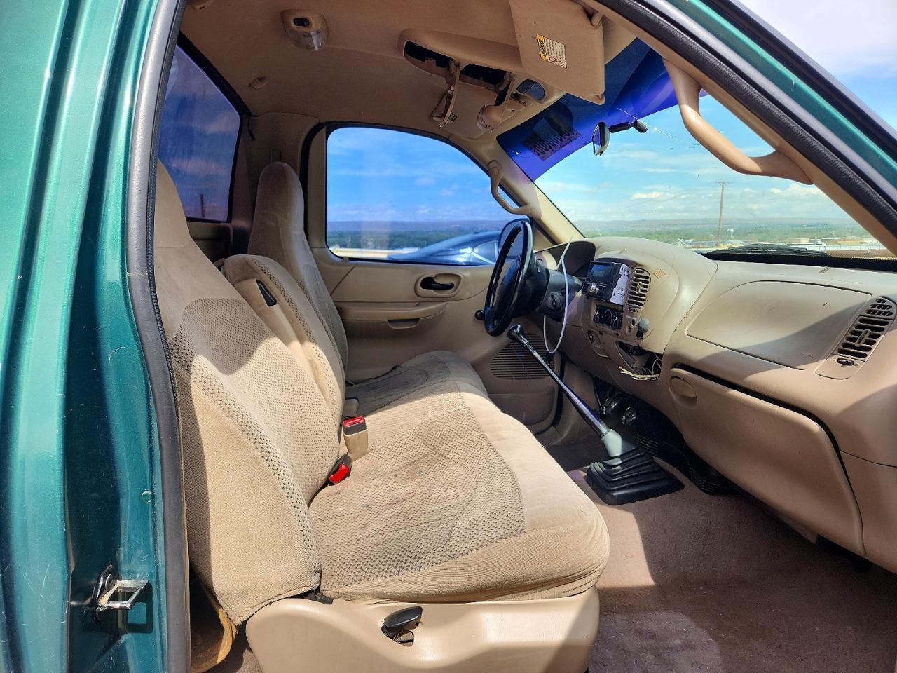 2000 Ford F150 Green vin: 1FTZF1720YKA44549