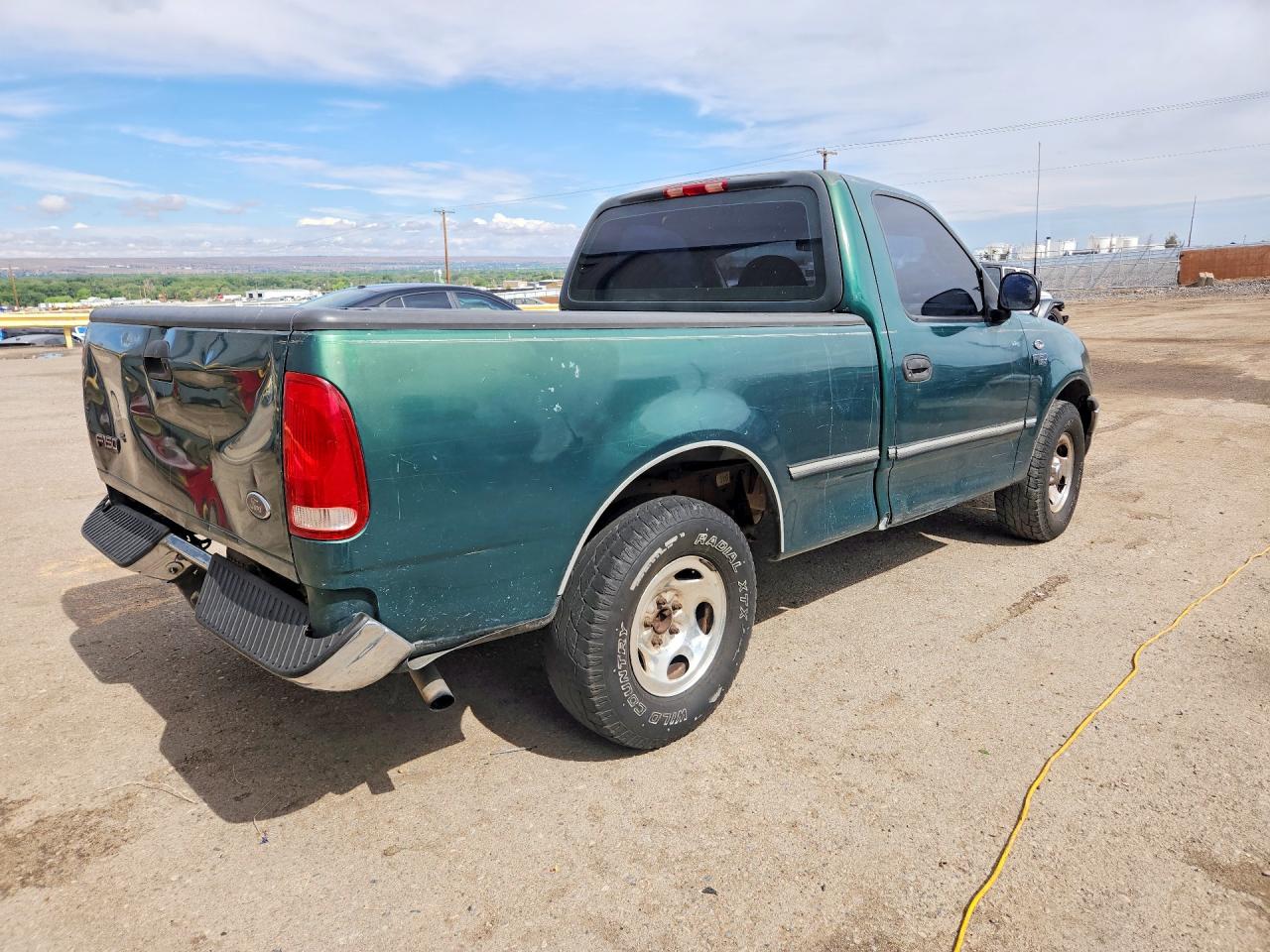 2000 Ford F150 Green vin: 1FTZF1720YKA44549