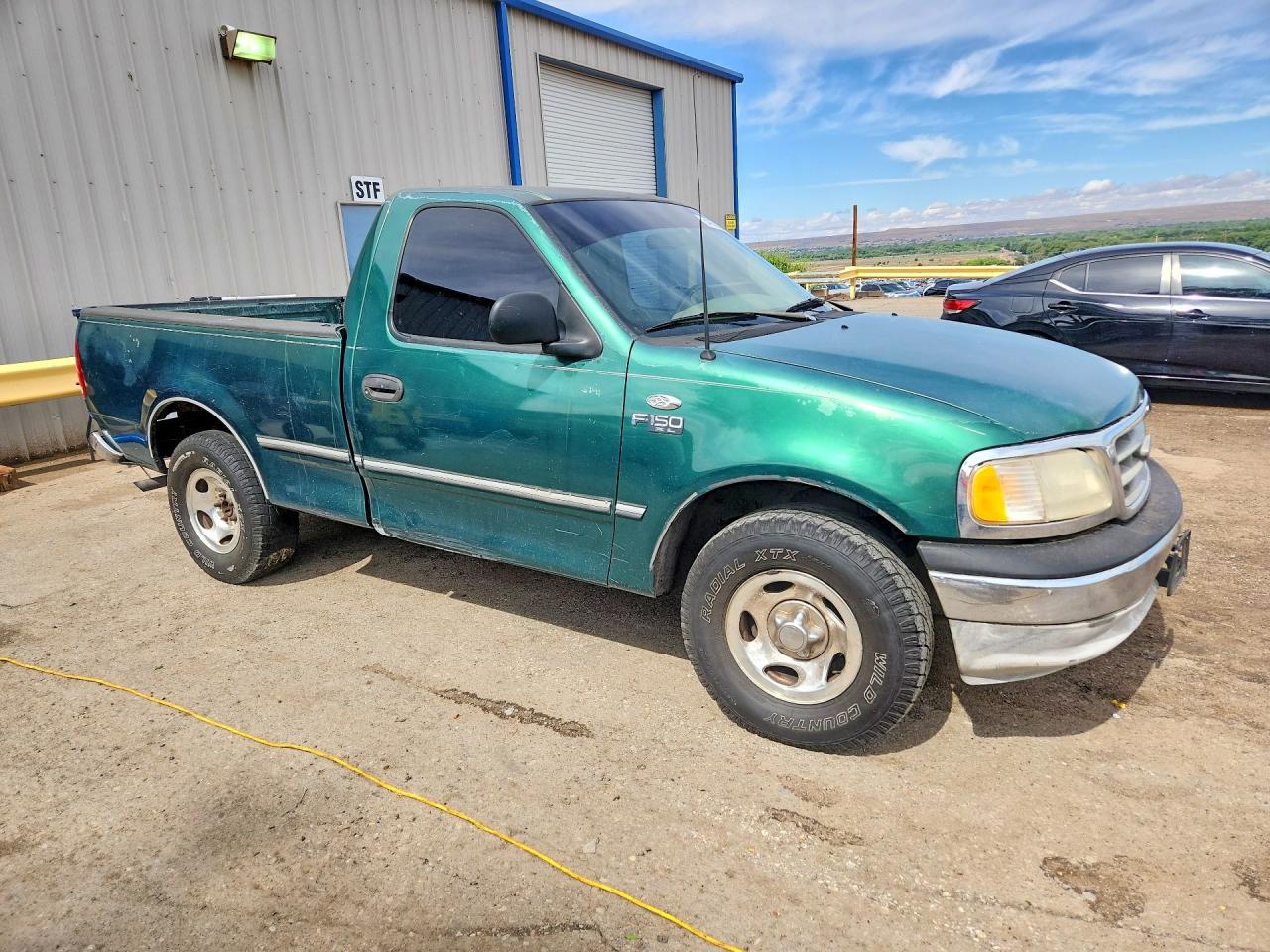2000 Ford F150 Green vin: 1FTZF1720YKA44549
