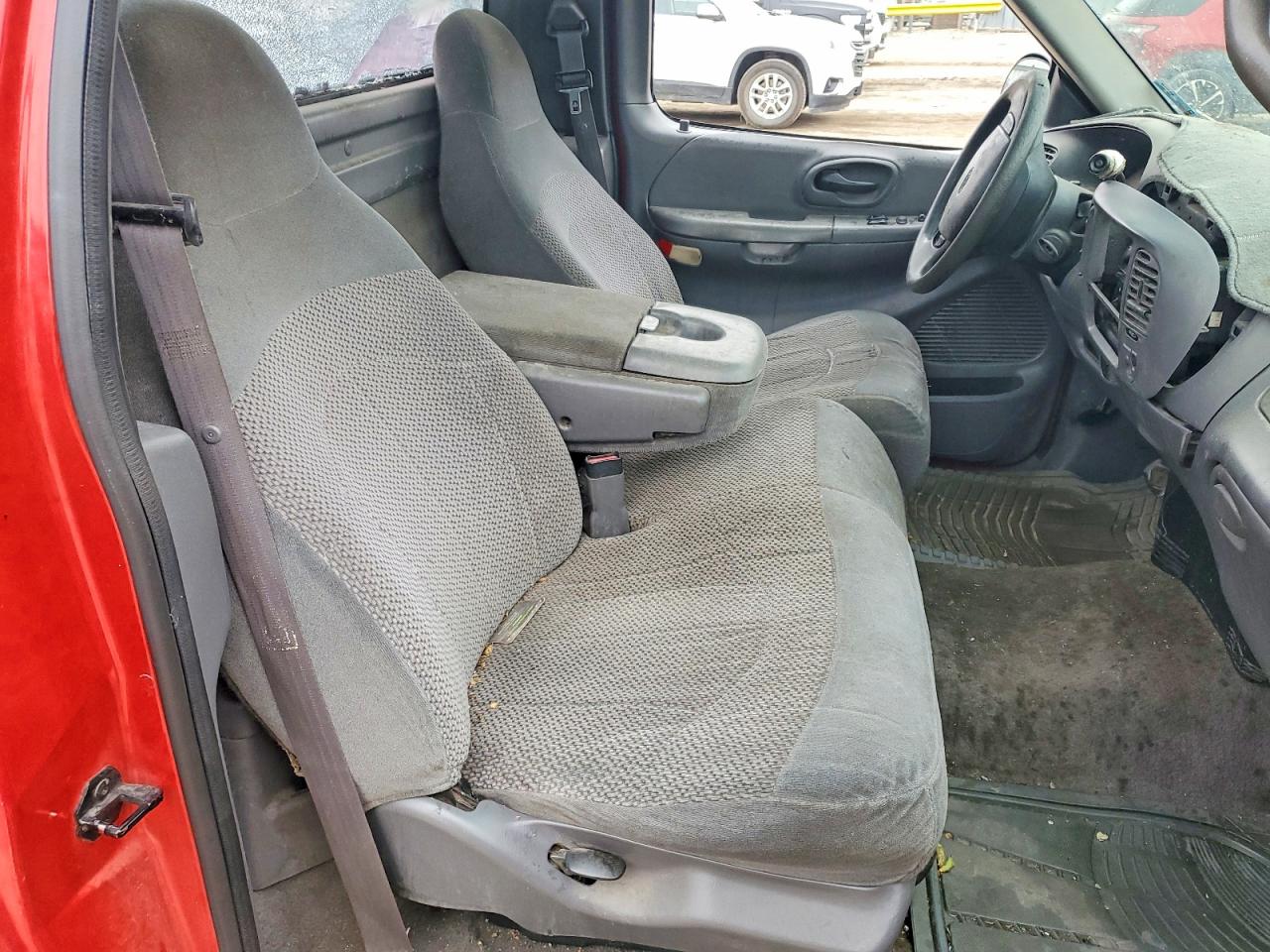 1999 Ford F150 Красный vin: 1FTZF1721XKB47591