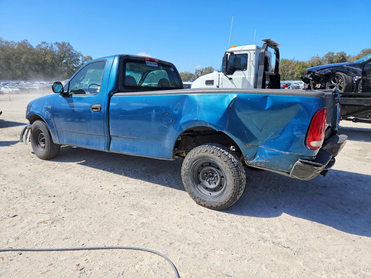 2000 Ford F150 Blue vin: 1FTZF1721YNB62026