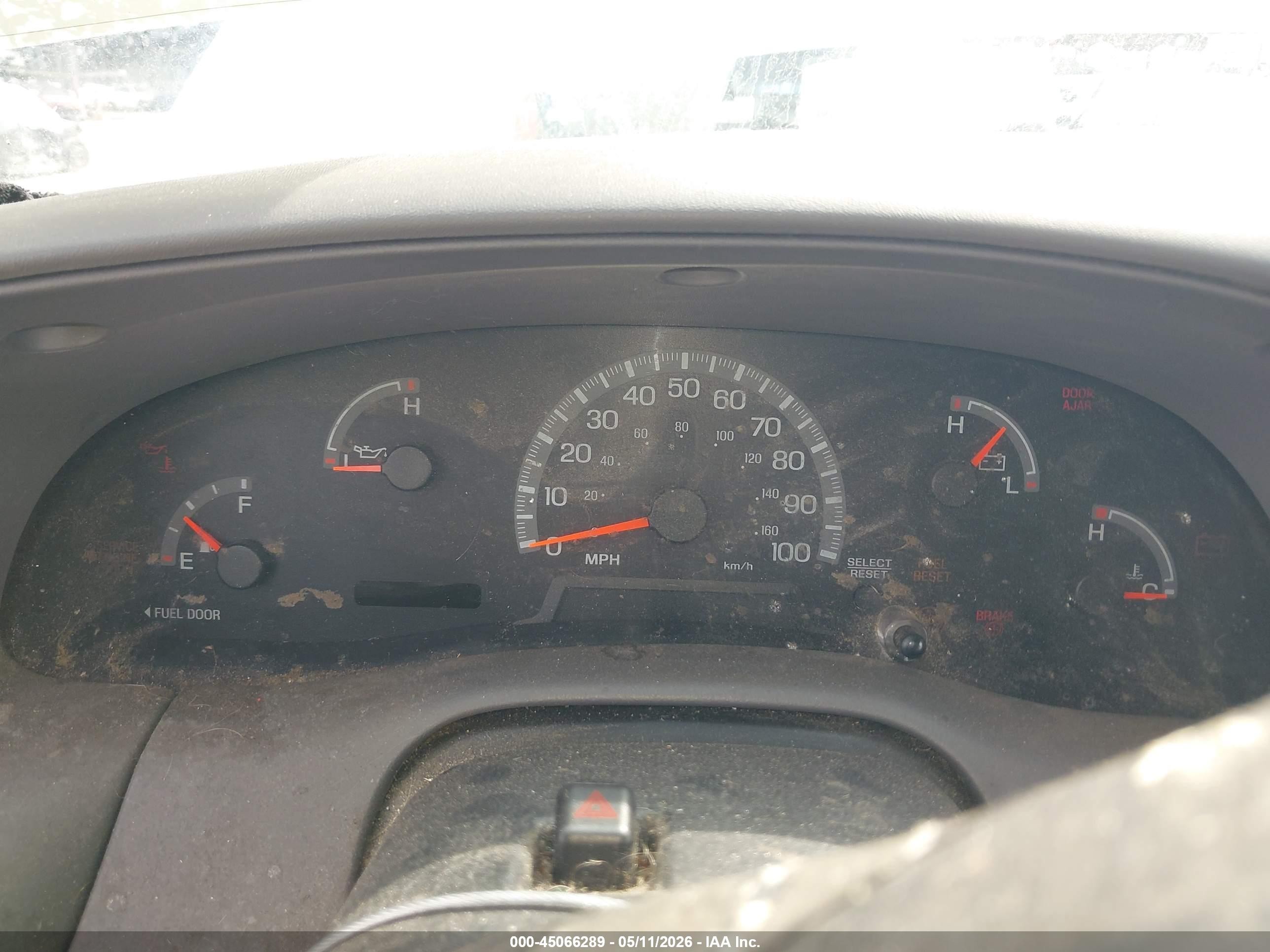 1999 Ford F-150 Work Series/xl/xlt White vin: 1FTZF1722XNB44102