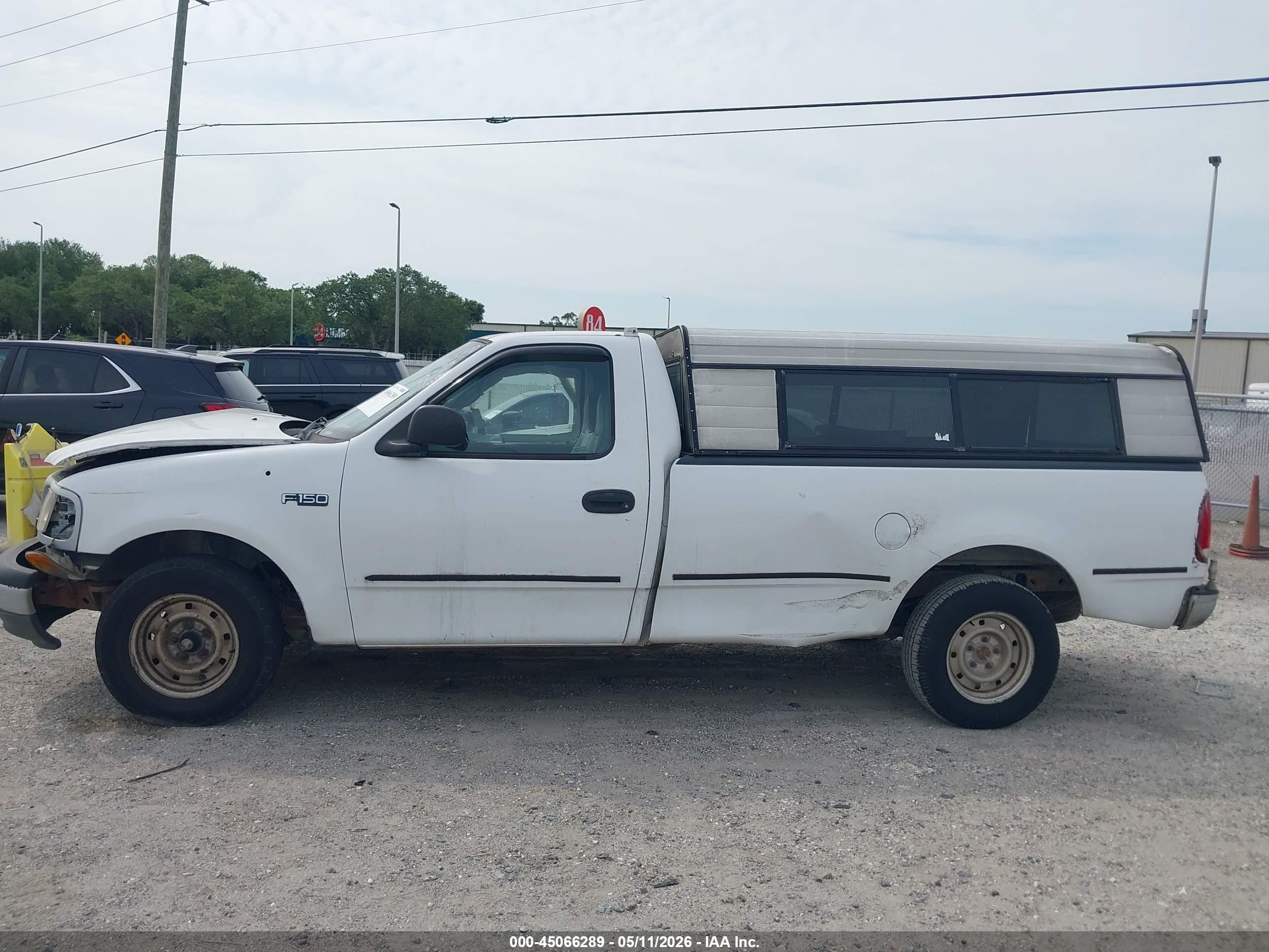 1999 Ford F-150 Work Series/xl/xlt White vin: 1FTZF1722XNB44102