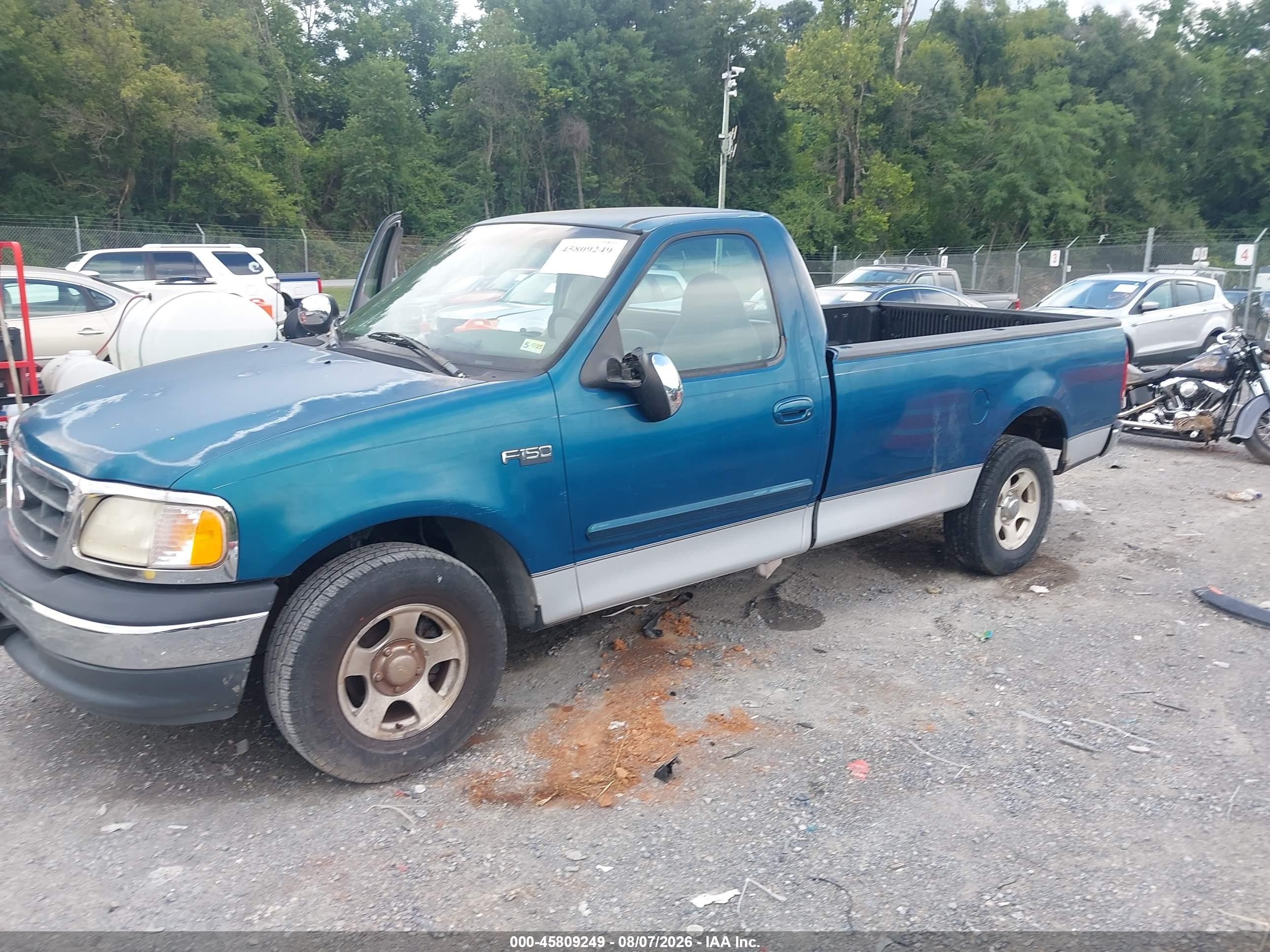 2000 Ford F-150 Work Series/xl/xlt Зеленый vin: 1FTZF1722YNB32162