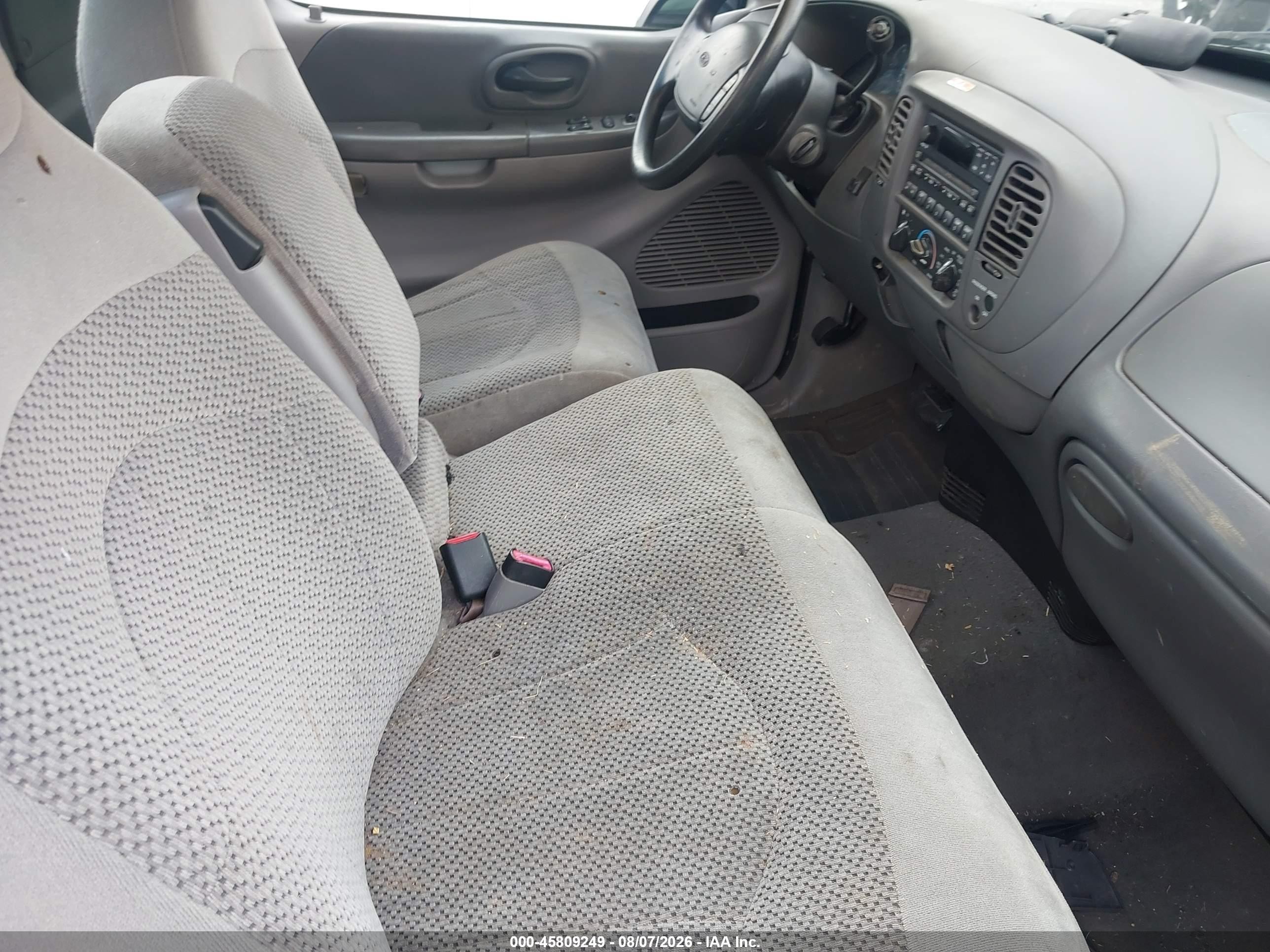 2000 Ford F-150 Work Series/xl/xlt Зеленый vin: 1FTZF1722YNB32162