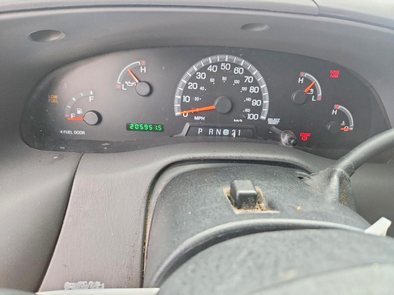 2000 Ford F150 White vin: 1FTZF1723YNA83764