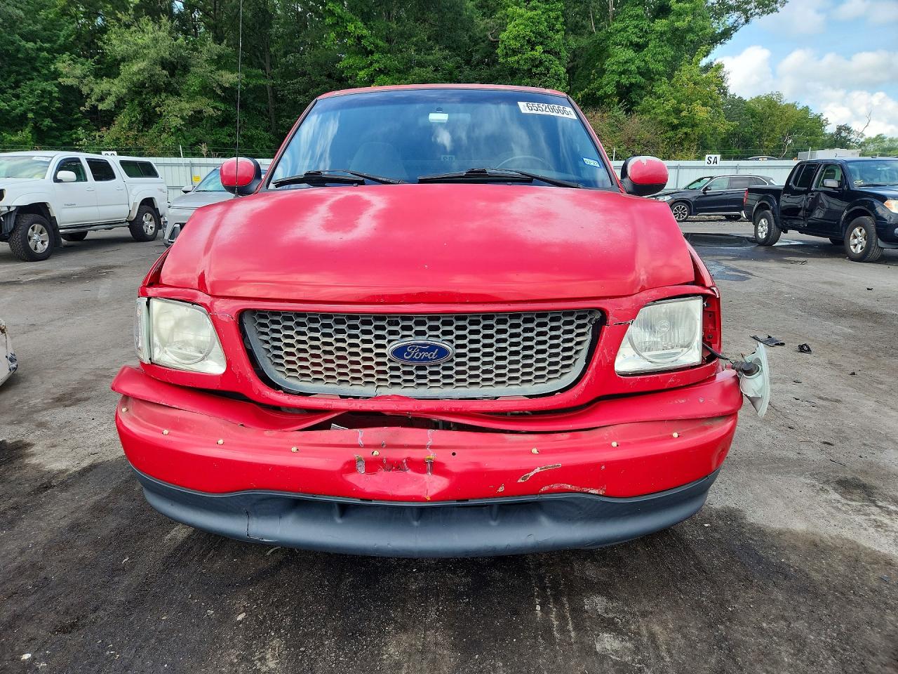2001 Ford F150 Red vin: 1FTZF17251NB66120