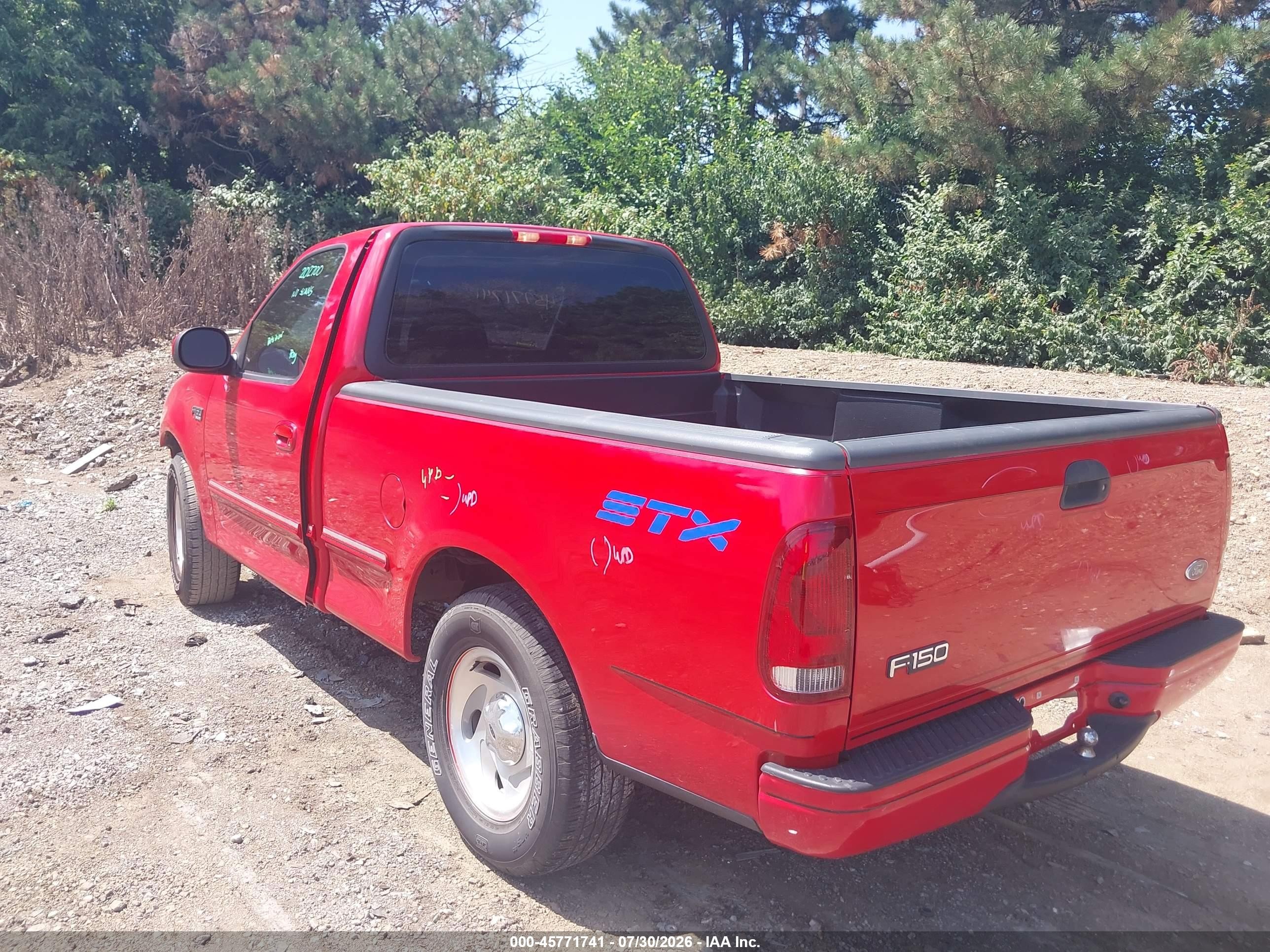 1998 Ford F-150 Standard/xl/xlt Красный vin: 1FTZF1725WNA82662