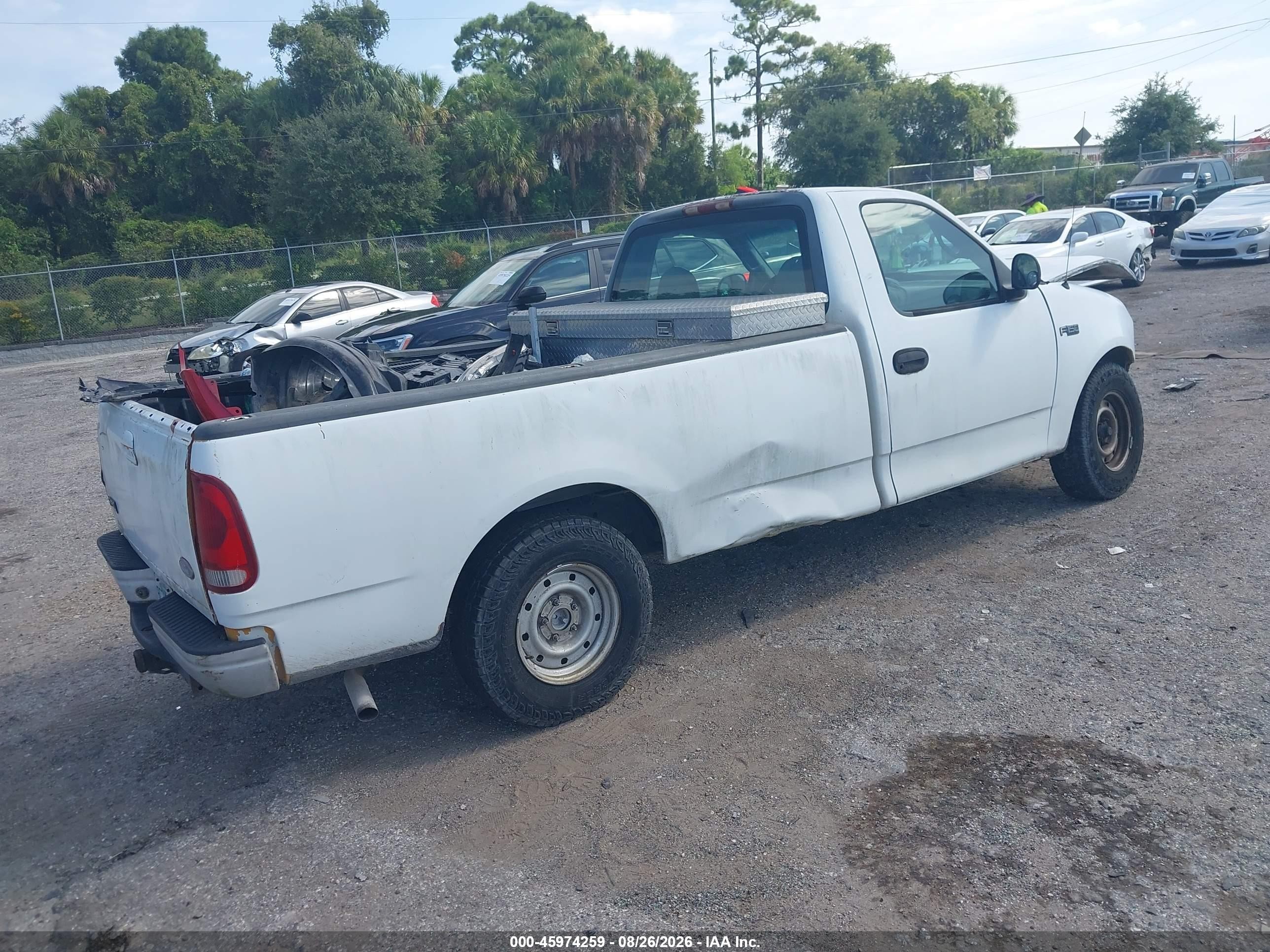2000 Ford F-150 Work Series/xl/xlt White vin: 1FTZF1725YNB77094
