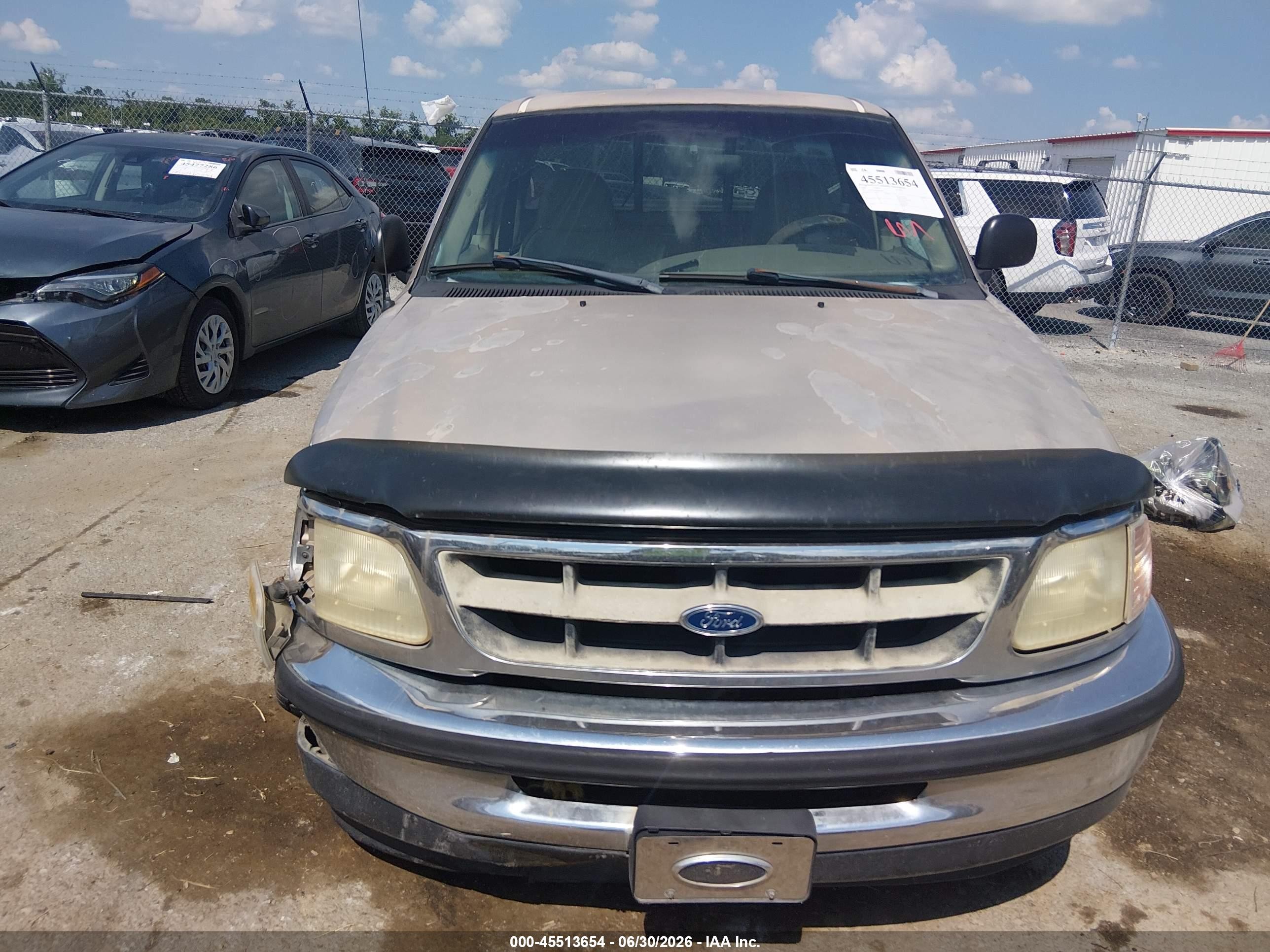 1998 Ford F-150 Standard/xl/xlt Tan vin: 1FTZF1726WNB20481