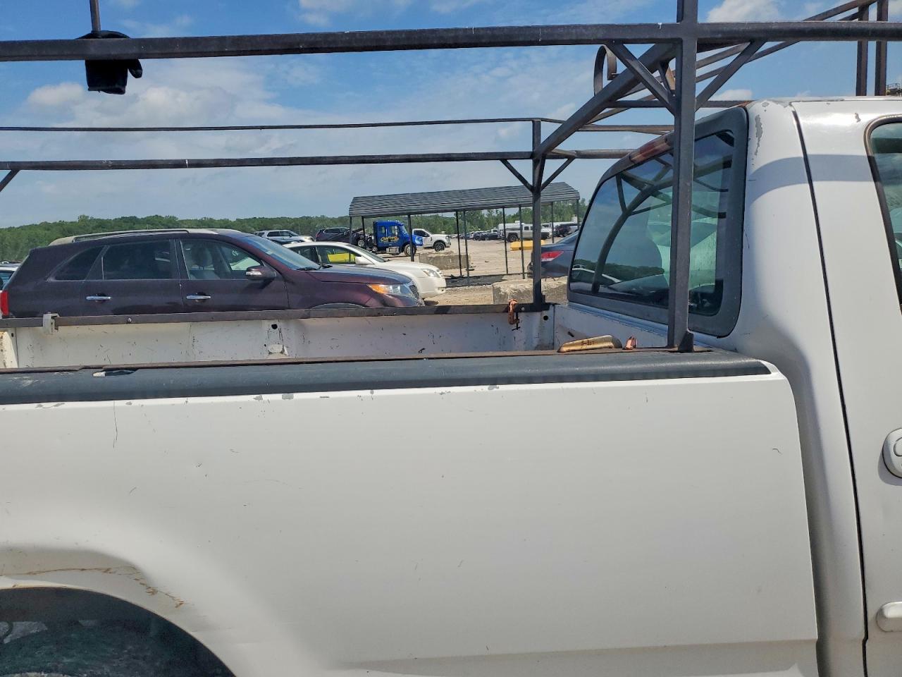 1999 Ford F150 White vin: 1FTZF1726XKA77151