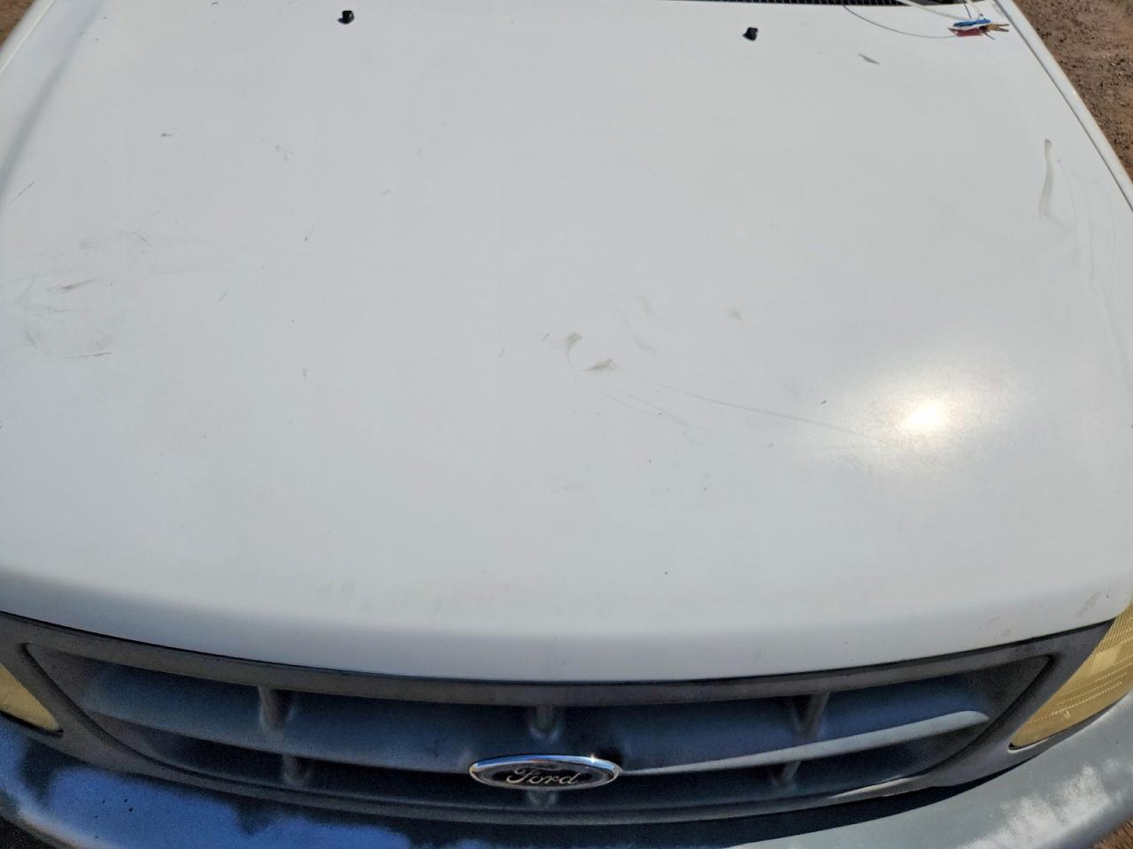 1998 Ford F150 White vin: 1FTZF1729WKA68426