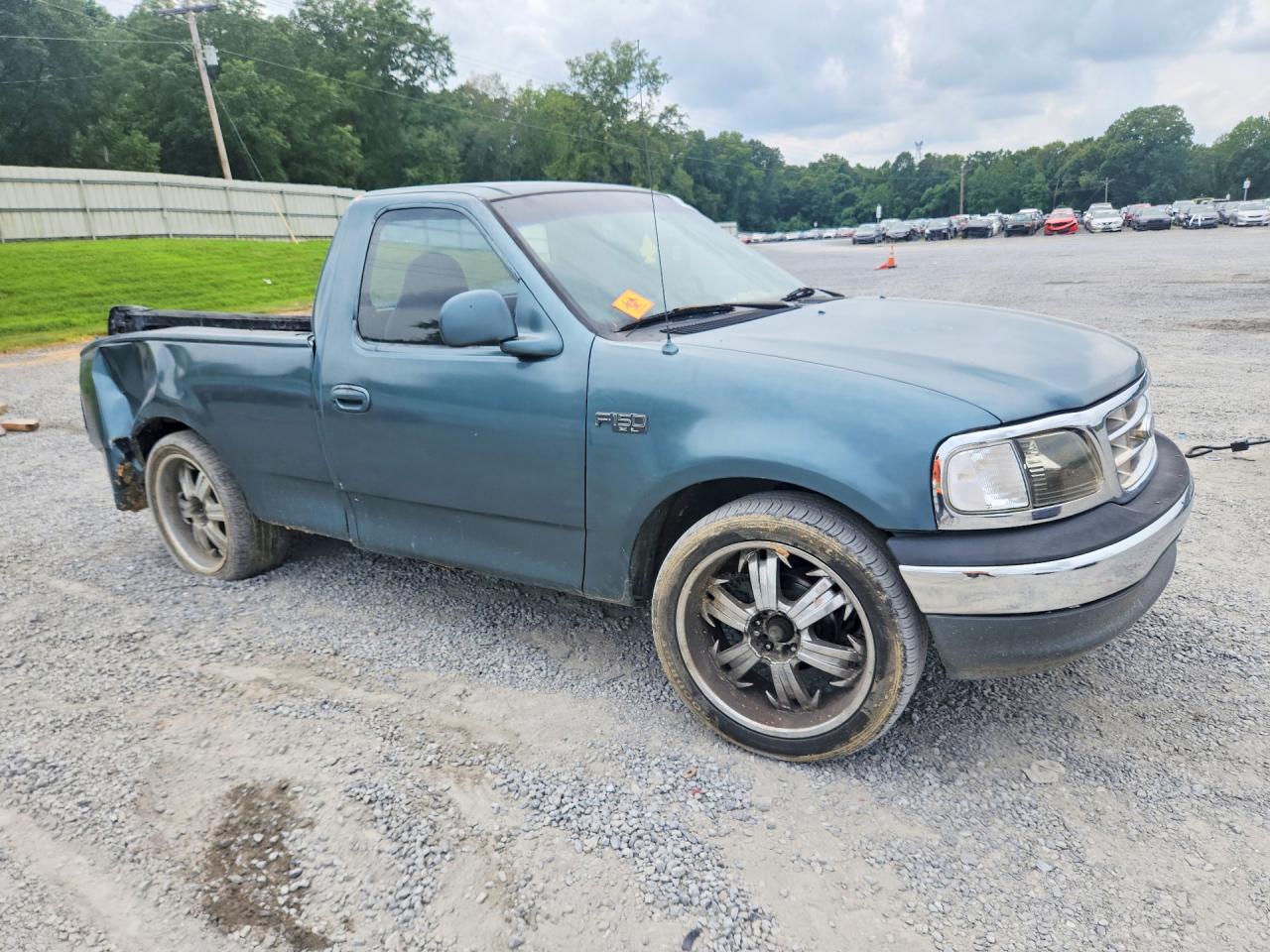 1999 Ford F150 Blue vin: 1FTZF1729XNA68877