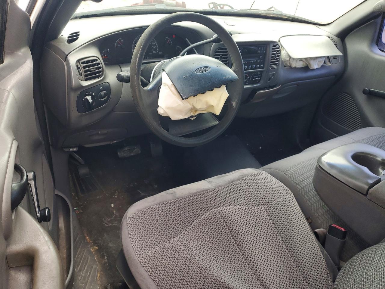 2000 Ford F150 White vin: 1FTZF1729YKA60944
