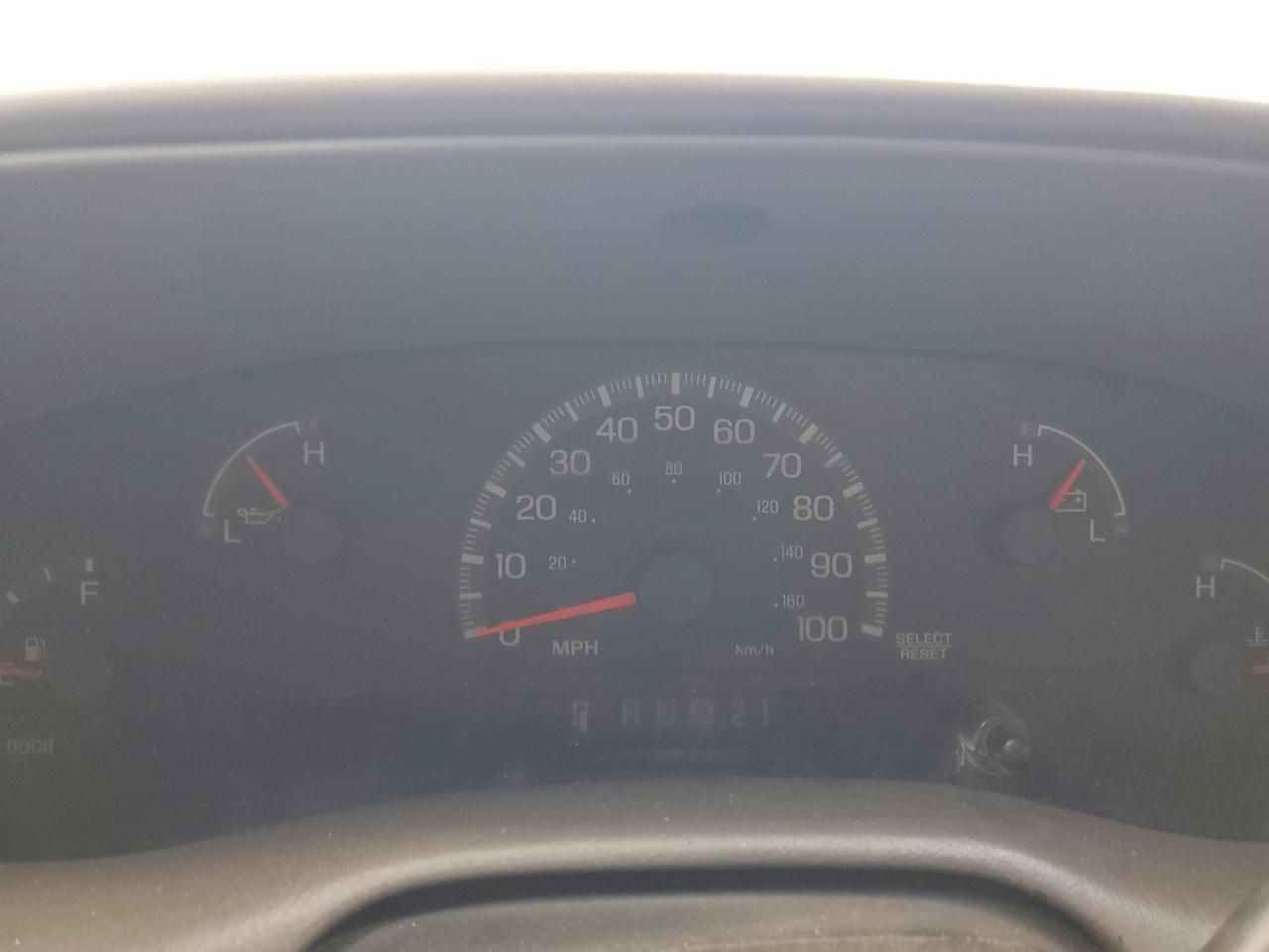 2000 Ford F150 White vin: 1FTZF1729YKA60944