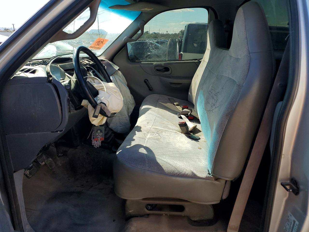 2000 Ford F150 Silver vin: 1FTZF1729YKB26876