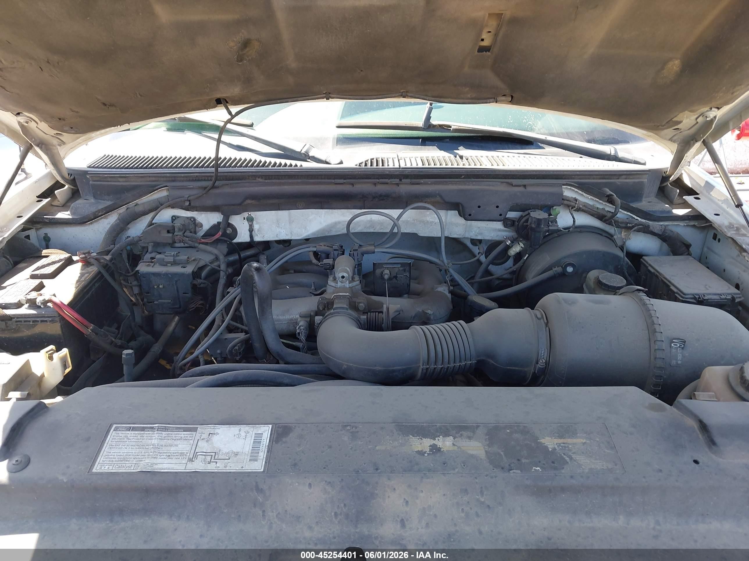 2000 Ford F150 White vin: 1FTZF1729YNC07519