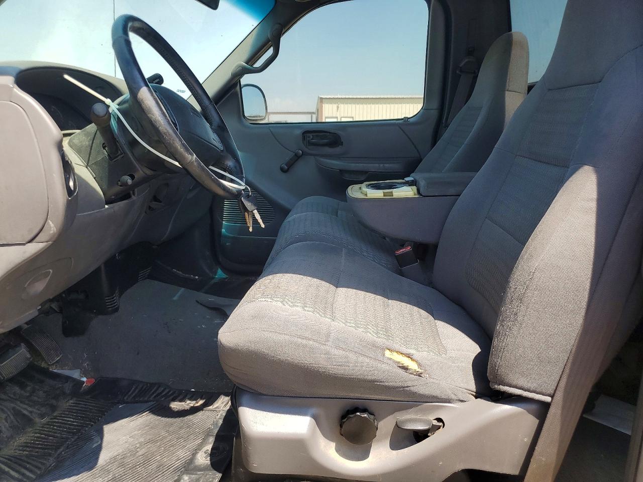 2001 Ford F150 Black vin: 1FTZF172X1KA07207