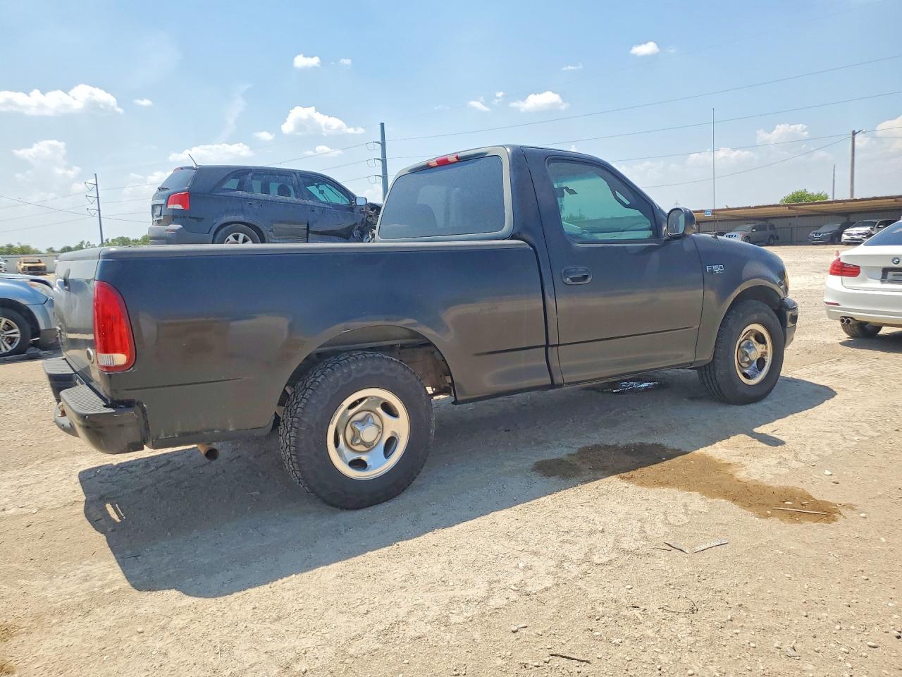 2001 Ford F150 Black vin: 1FTZF172X1KA07207