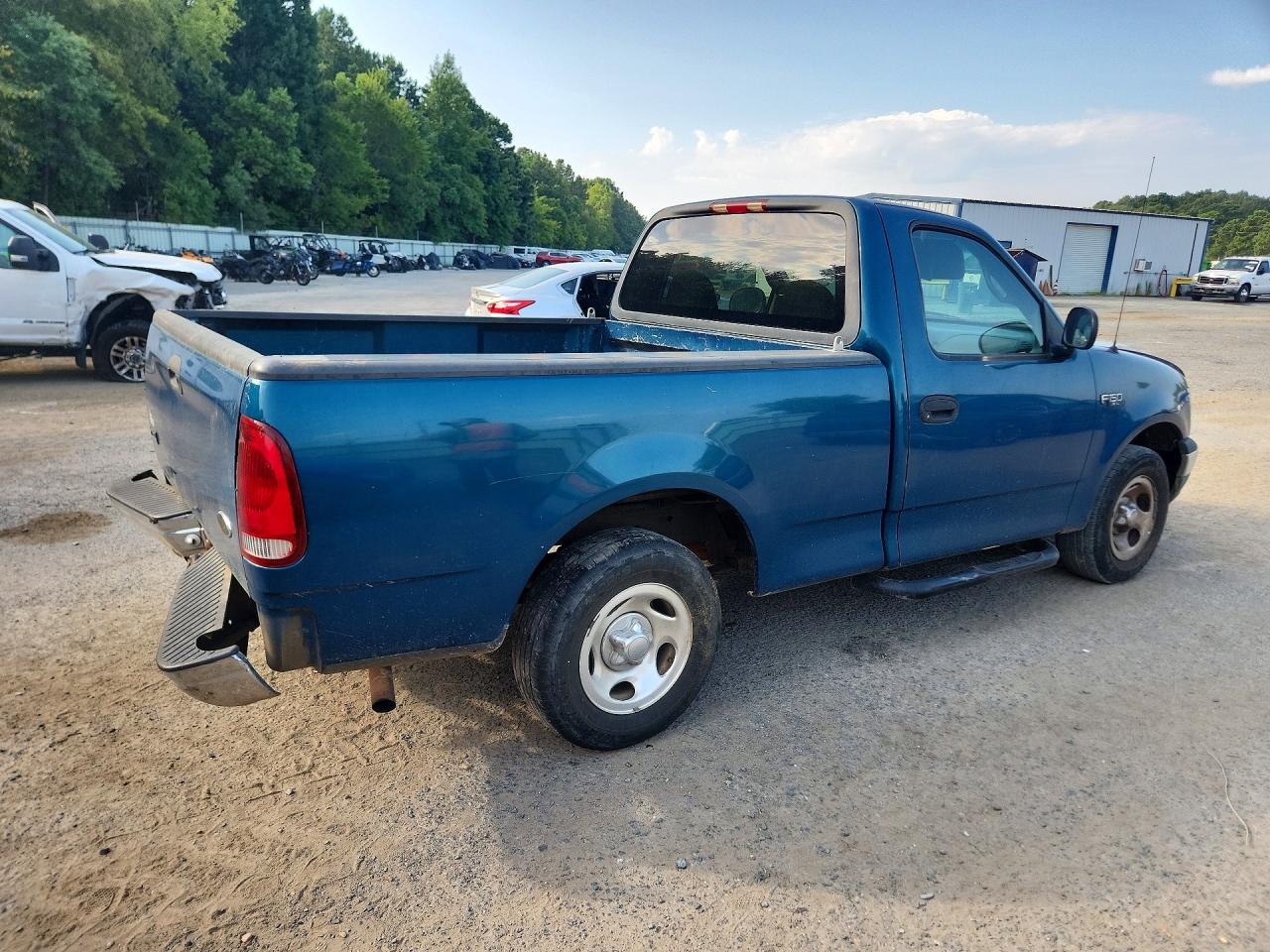 2000 Ford F150 Blue vin: 1FTZF172XYNA41382
