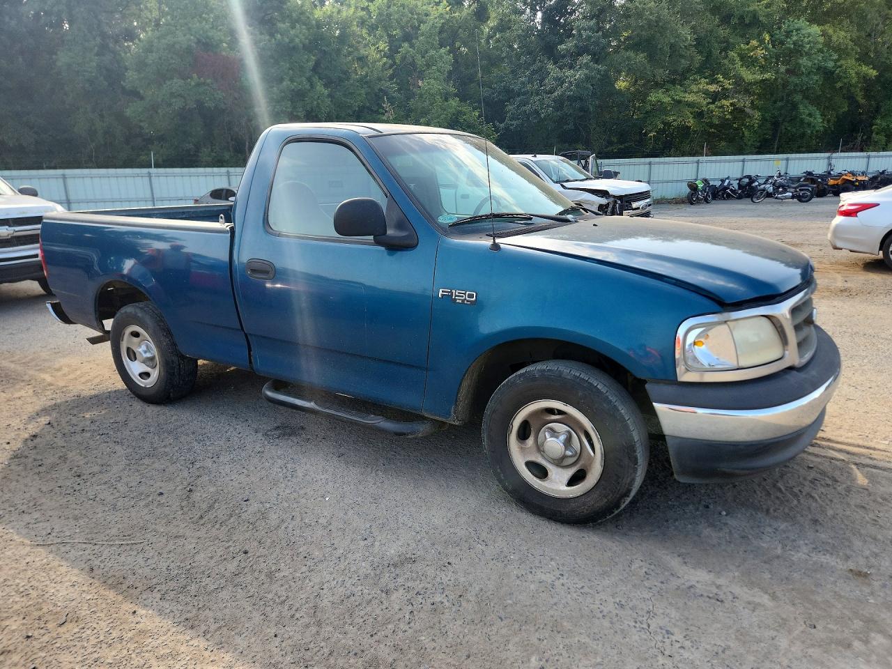 2000 Ford F150 Blue vin: 1FTZF172XYNA41382
