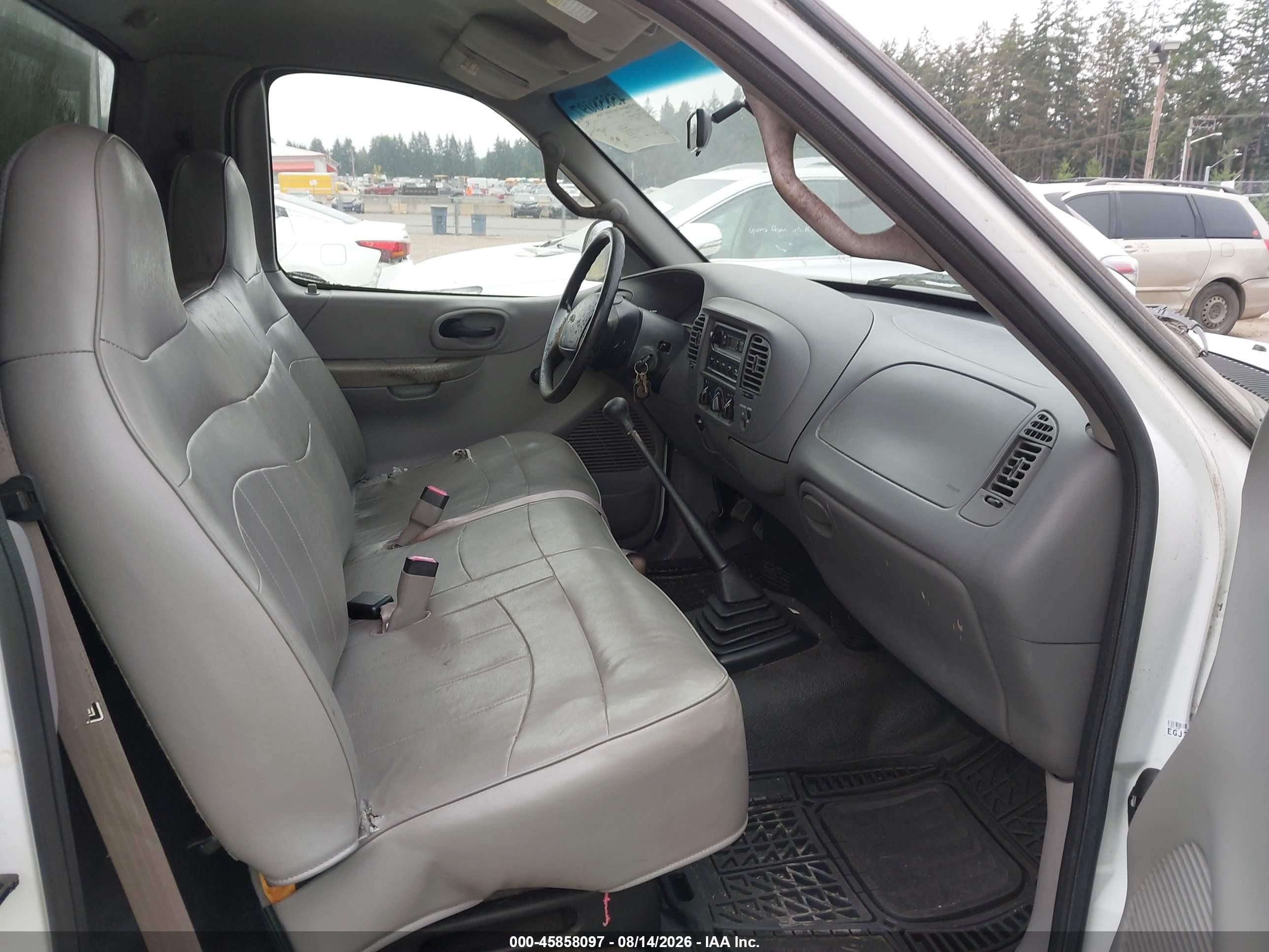 2000 Ford F-150 Work Series/xl/xlt White vin: 1FTZF172XYNB35505